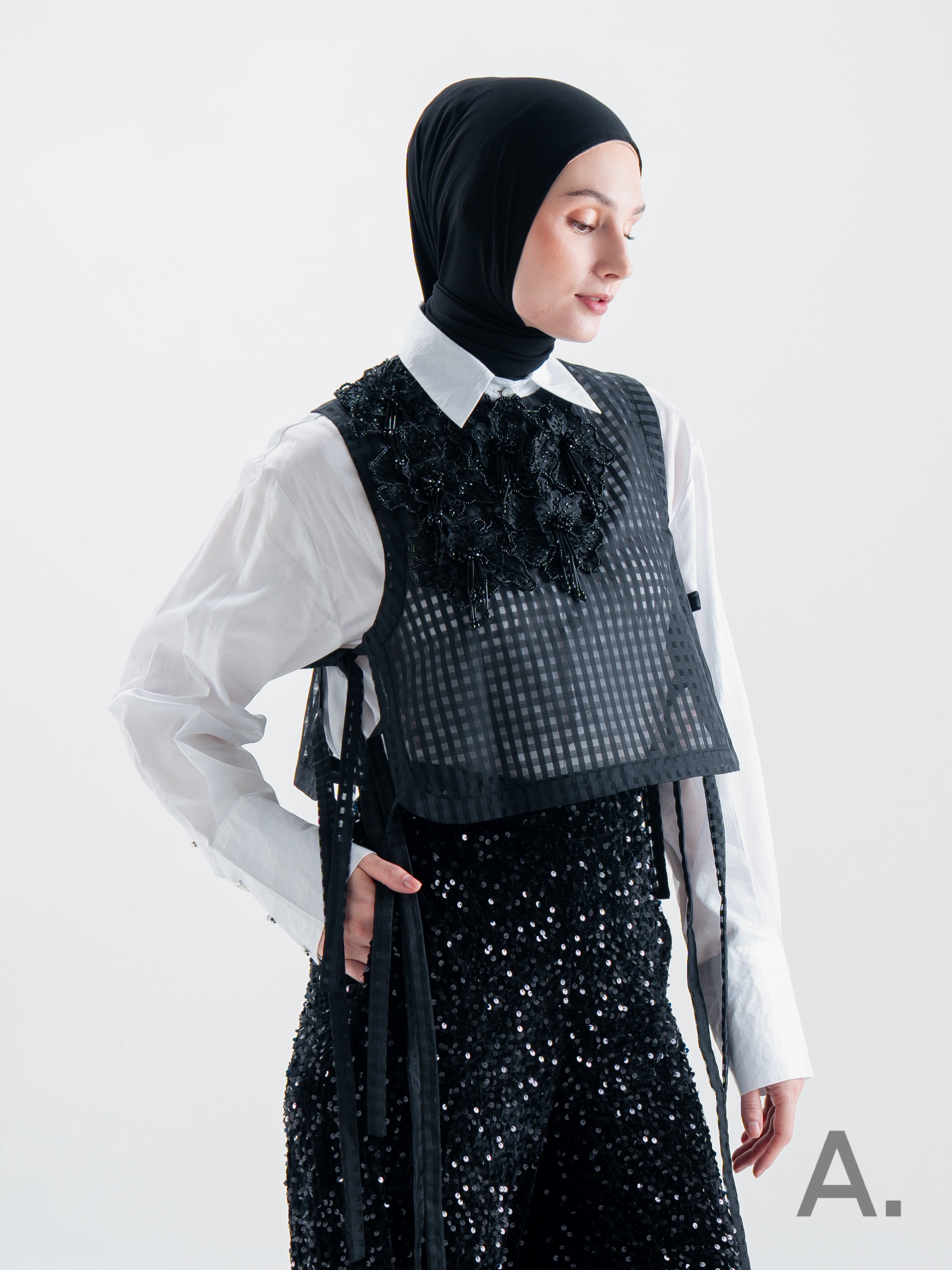 Billy Vest Black