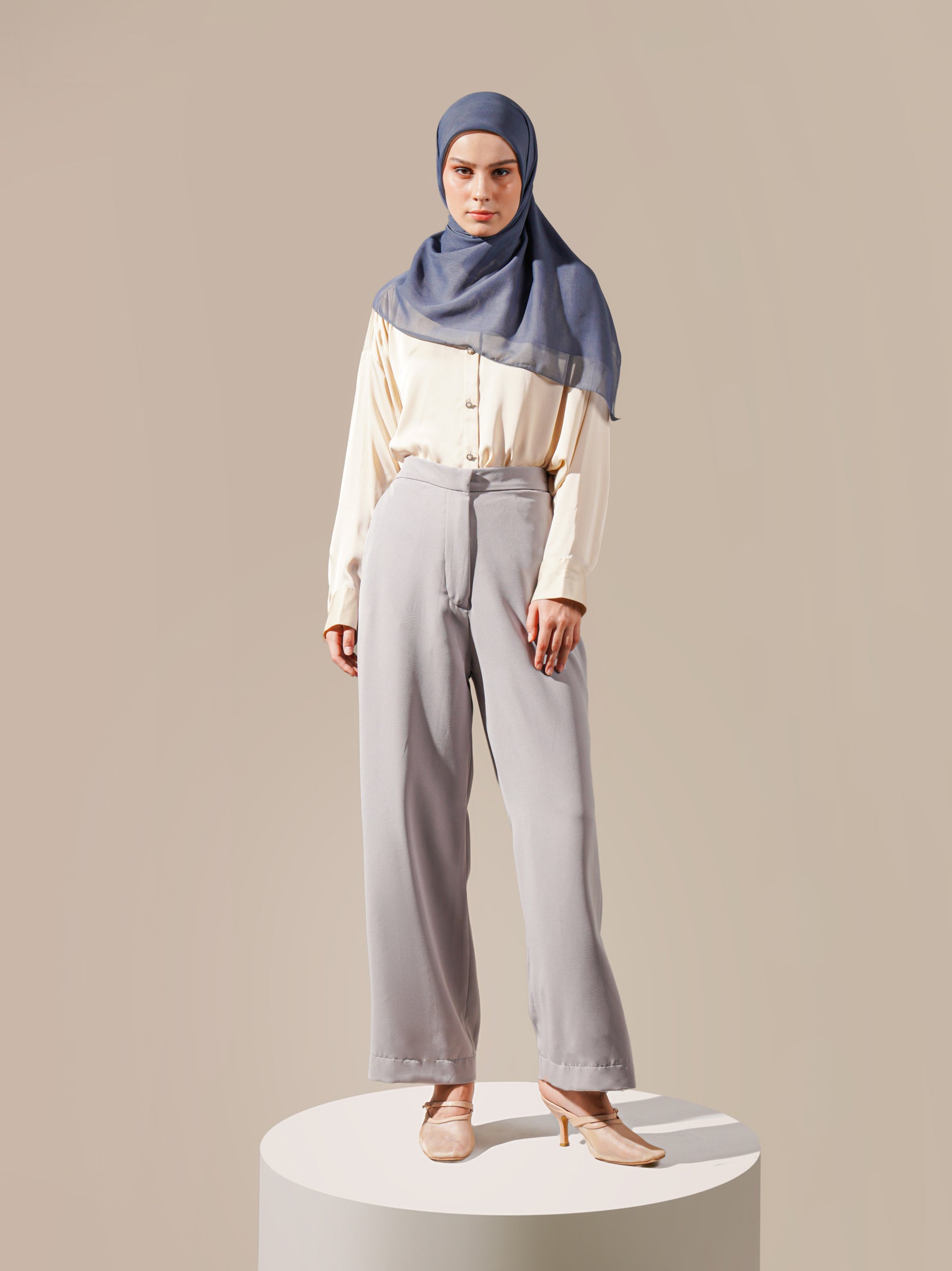 Serra Pants Gray