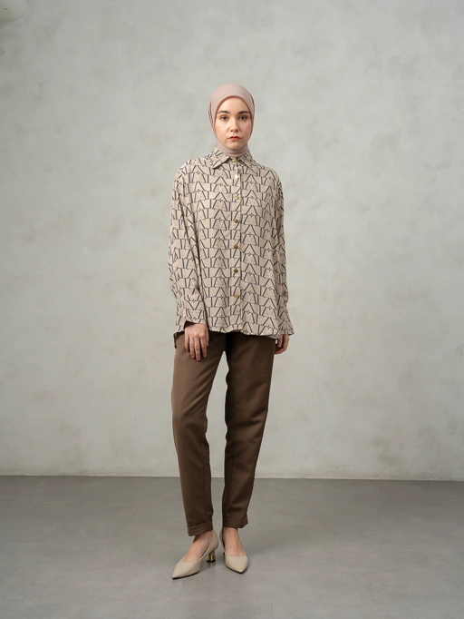 Image of Laiqa Shirt Khaky