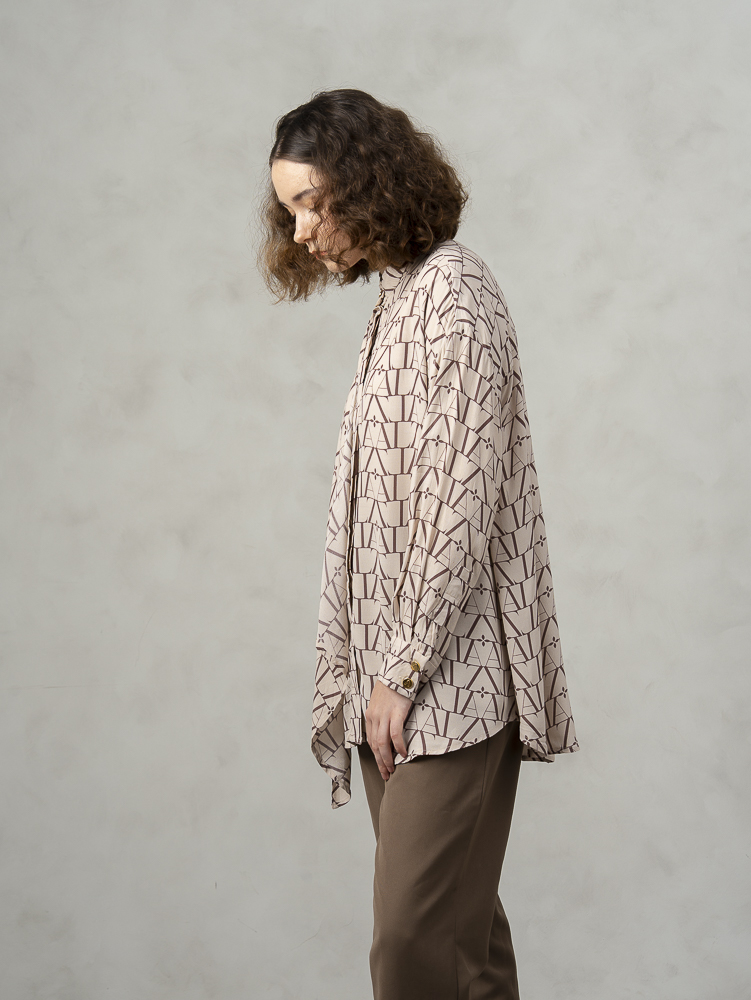 Liora Shirt Beige