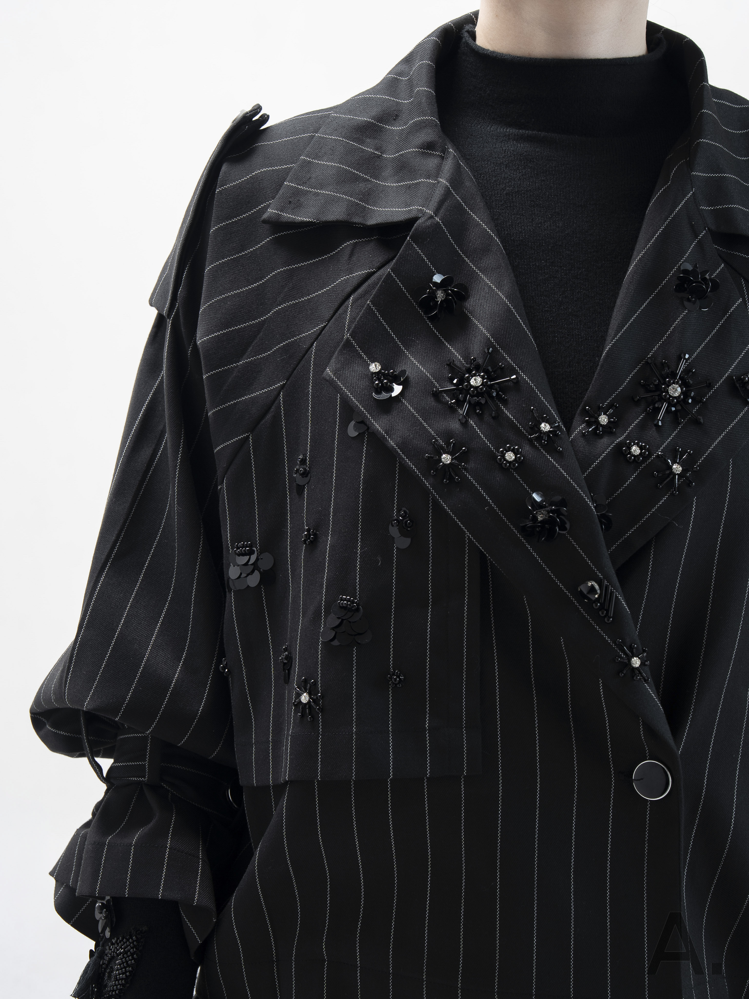 Bay Outer Black