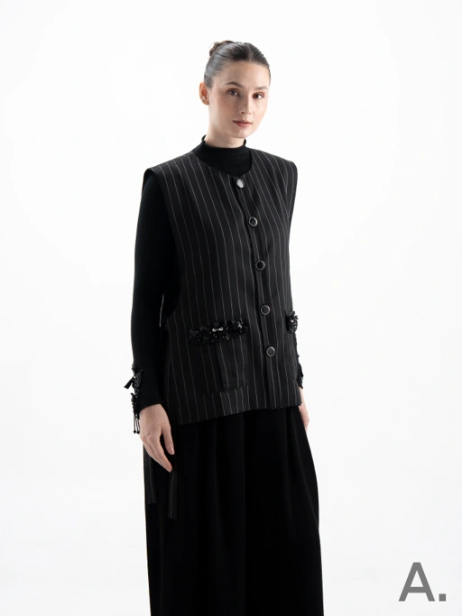 Image of Bexya Vest Black