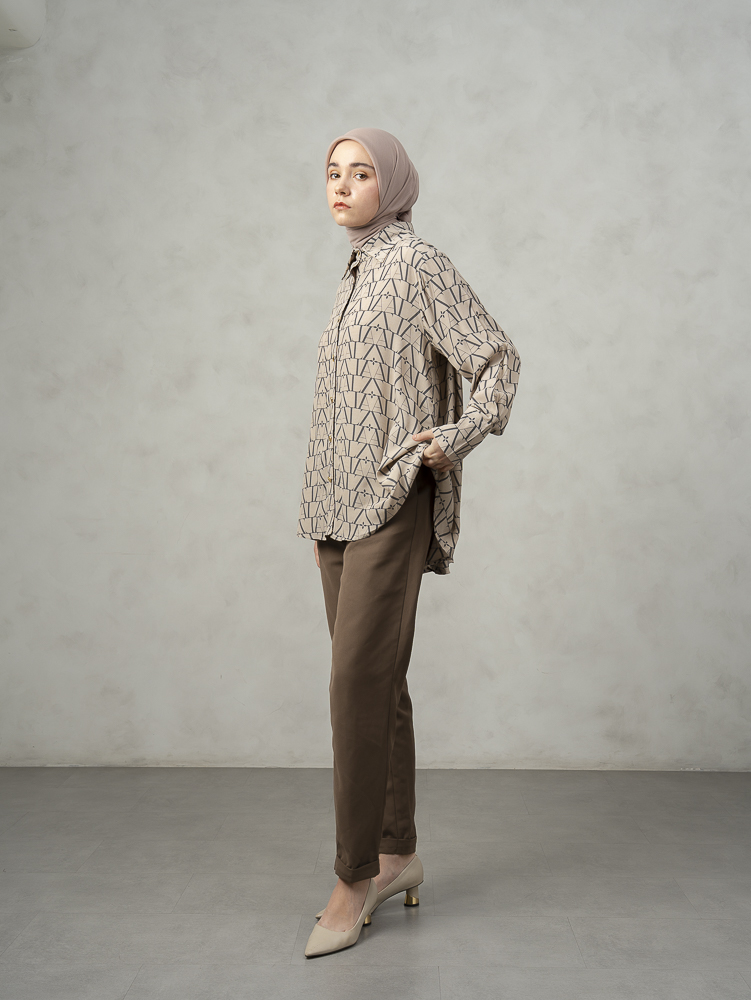 [BUNDLE] Laiqa Shirt Khaky + Noura Scarves Black