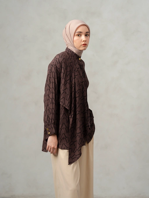Image of [BUNDLE] Liora Shirt Brown + Noura Scarves Broken White