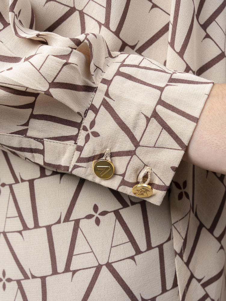 [BUNDLE] Liora Shirt Beige + Noura Scarves Black