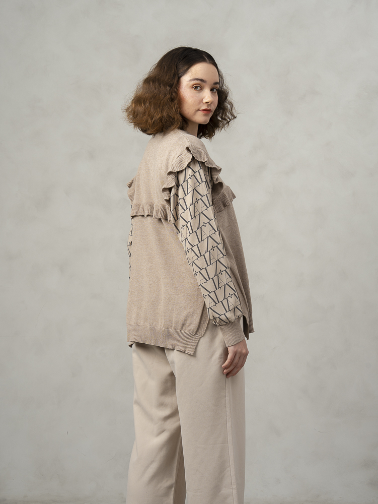 [BUNDLE] Leysika Sweatshirt Beige + Noura Scarves Taupe