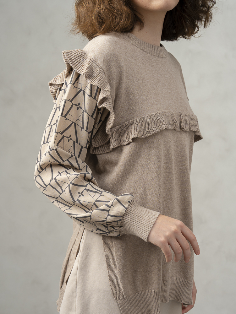[BUNDLE] Leysika Sweatshirt Beige + Noura Scarves Taupe