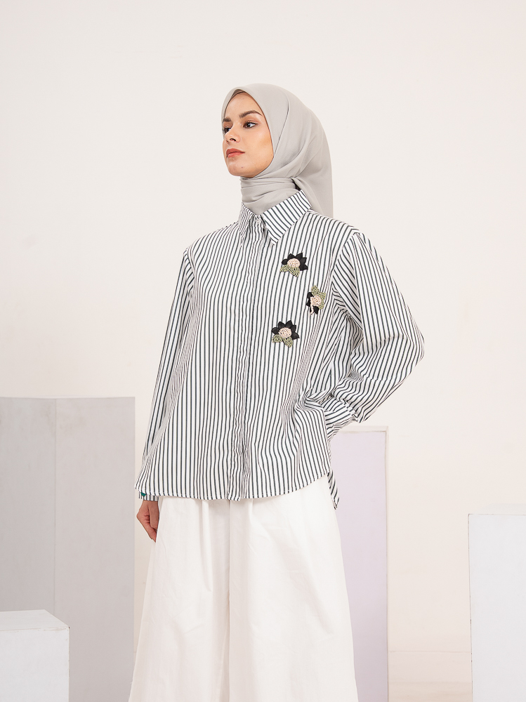 [BUNDLE] Amara Shirt Green + Liam Bootcut Denim Stone Blue