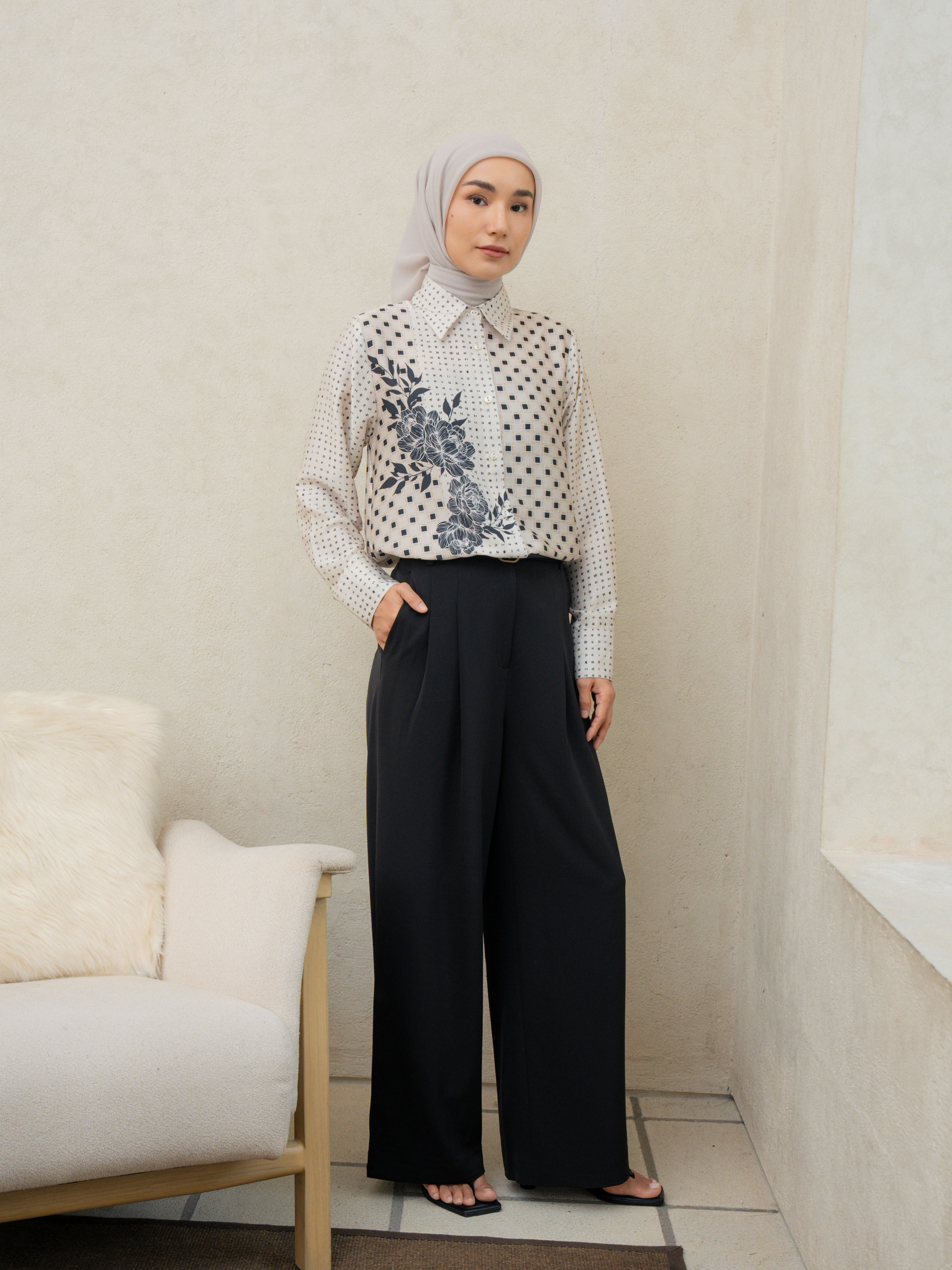 Sara Shirt Beige
