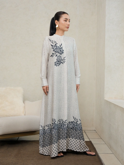 Image of Silla Dress Beige