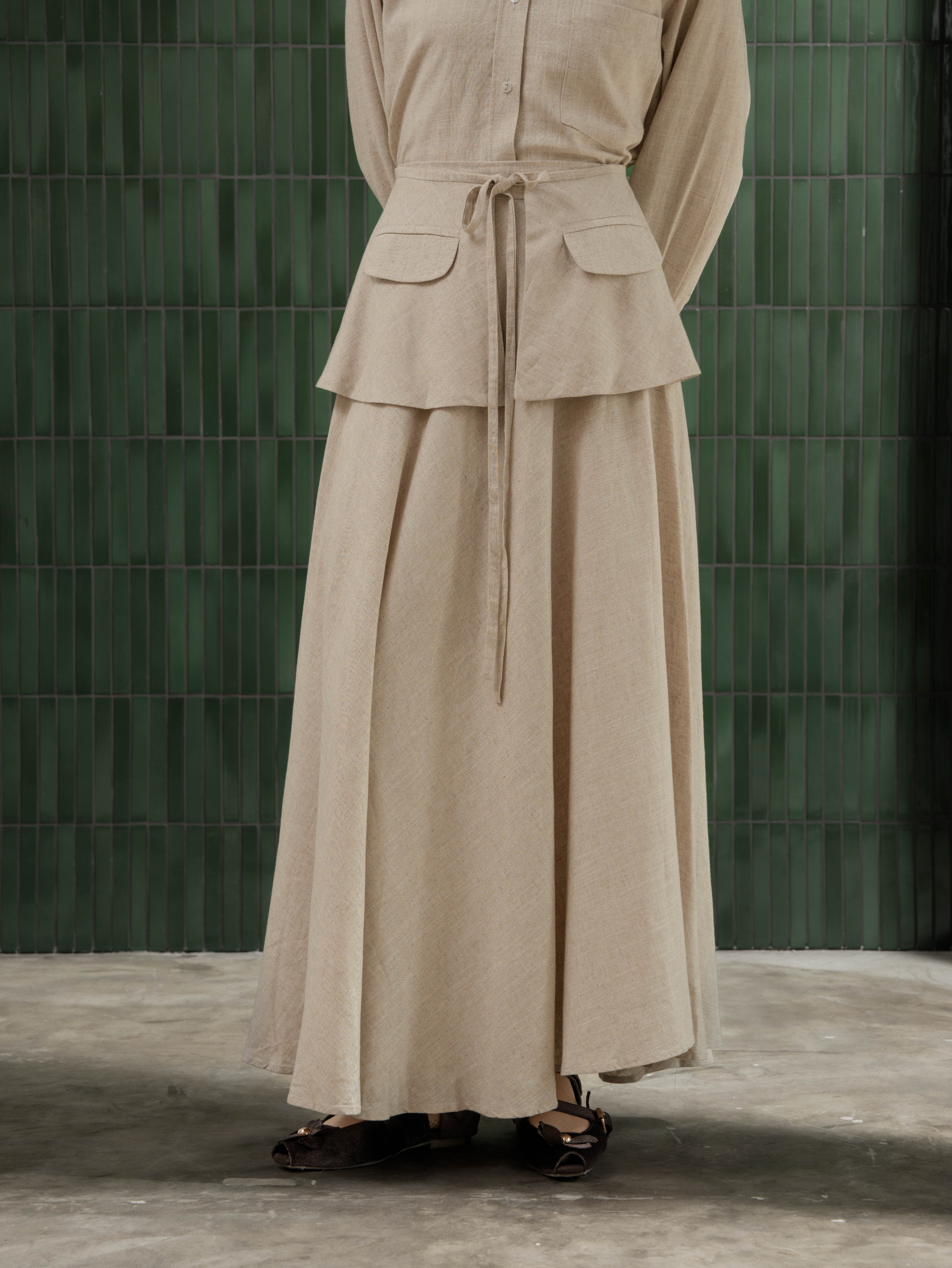 Reyka Apron Skirt Creme