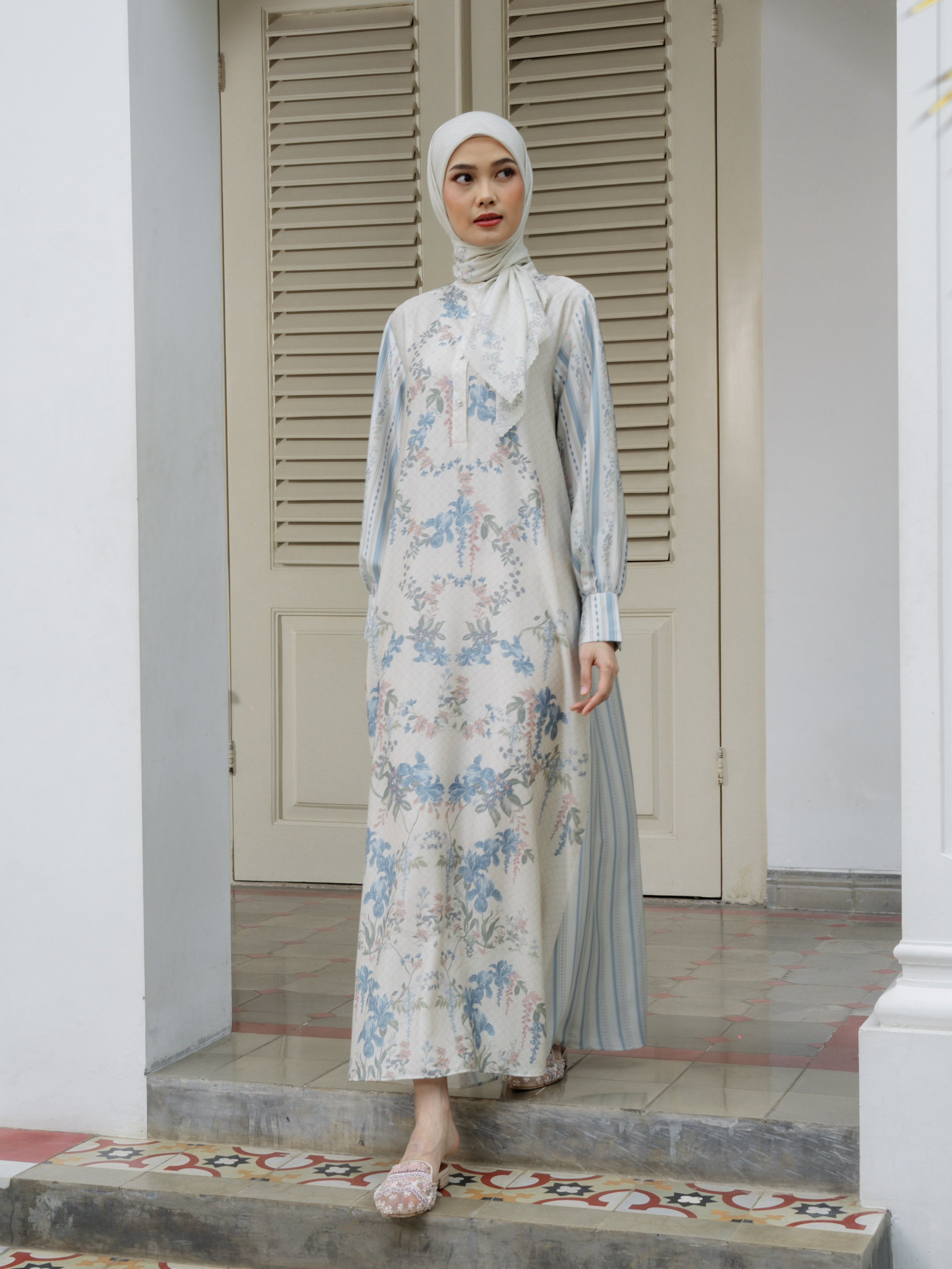 Ravina Dress Creme