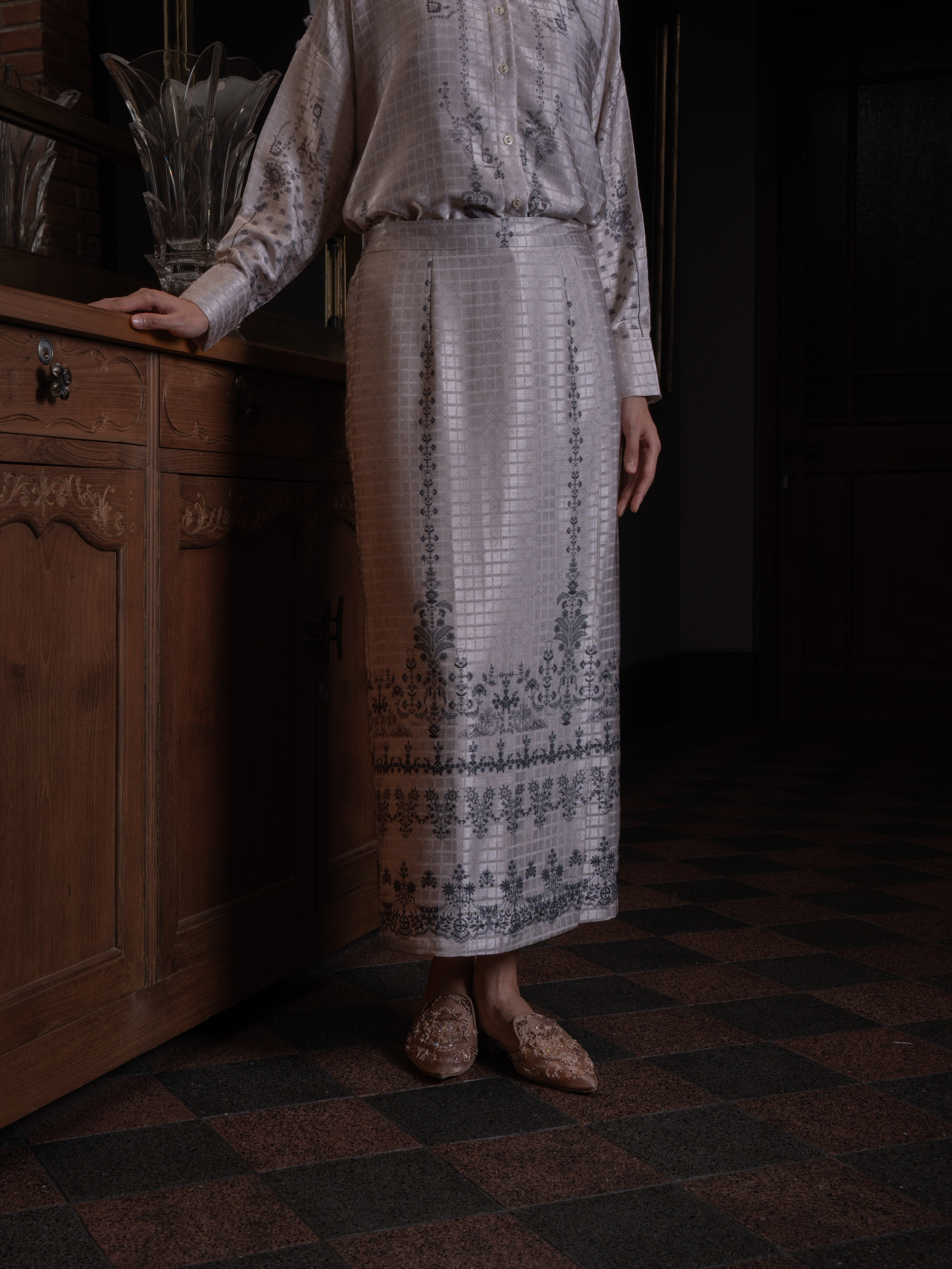 Tivana Skirt  Almond