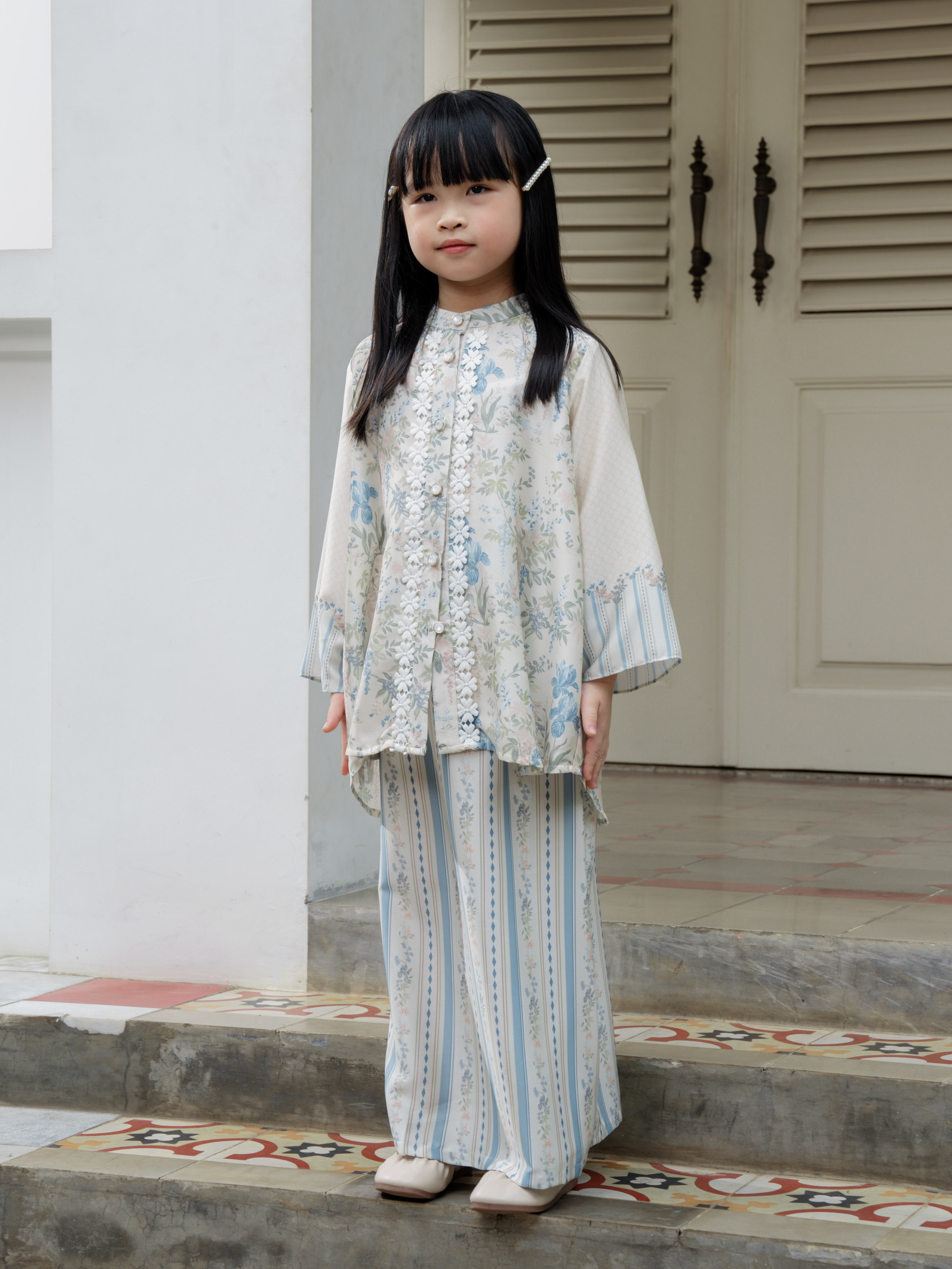Rumi Sets Creme