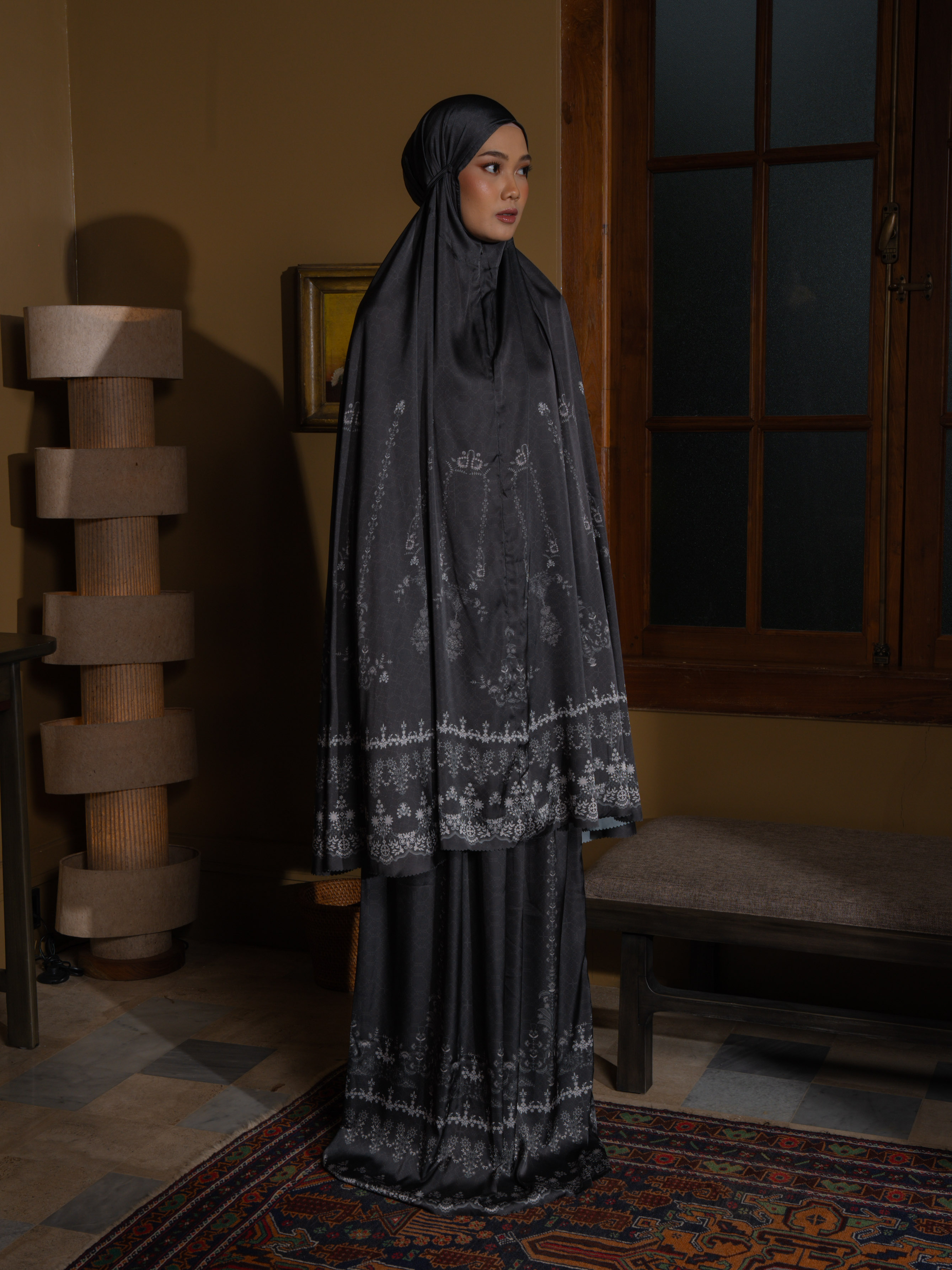 Tasvia Prayer Set Charcoal