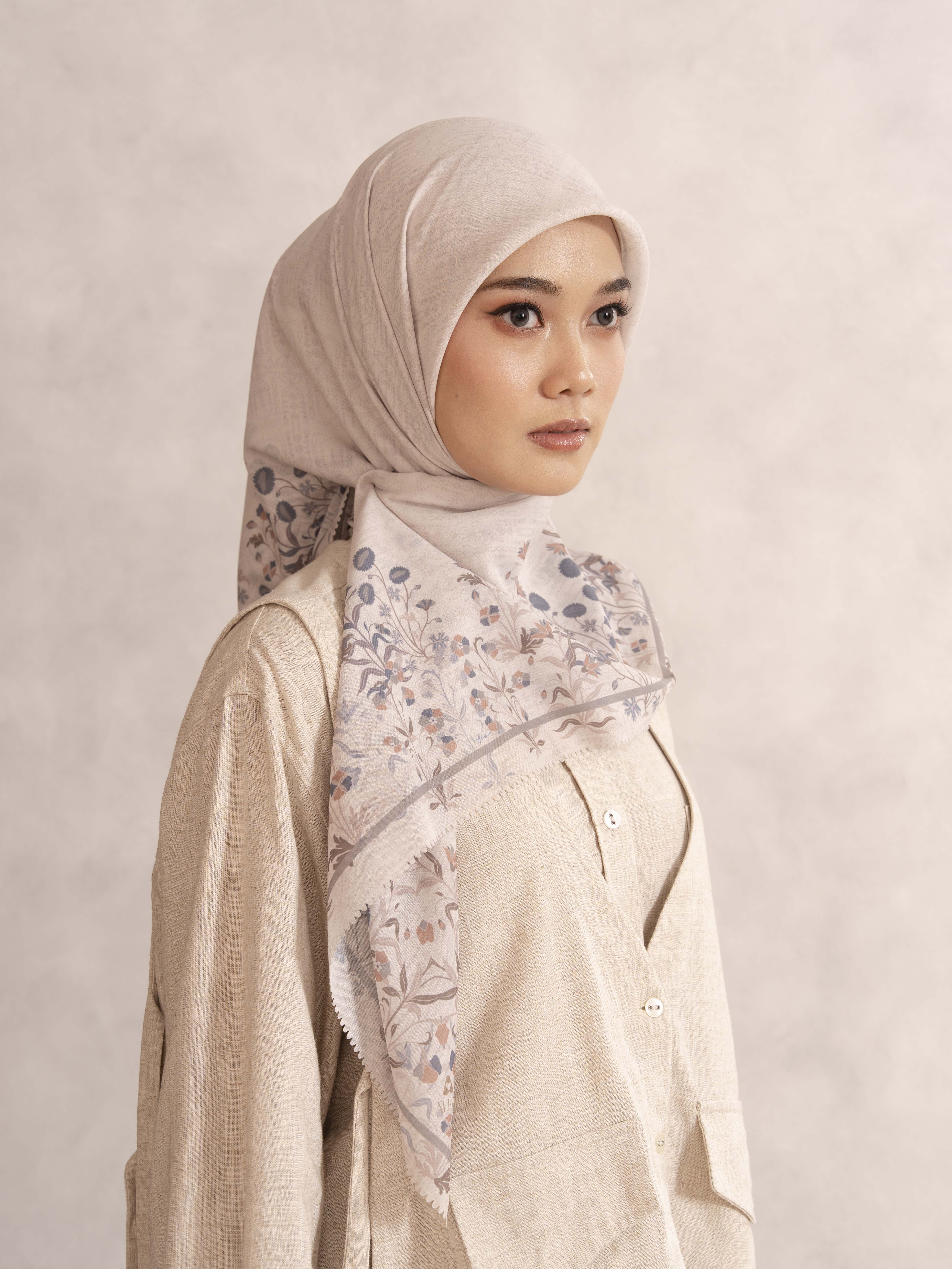 Serra Scarves Almond