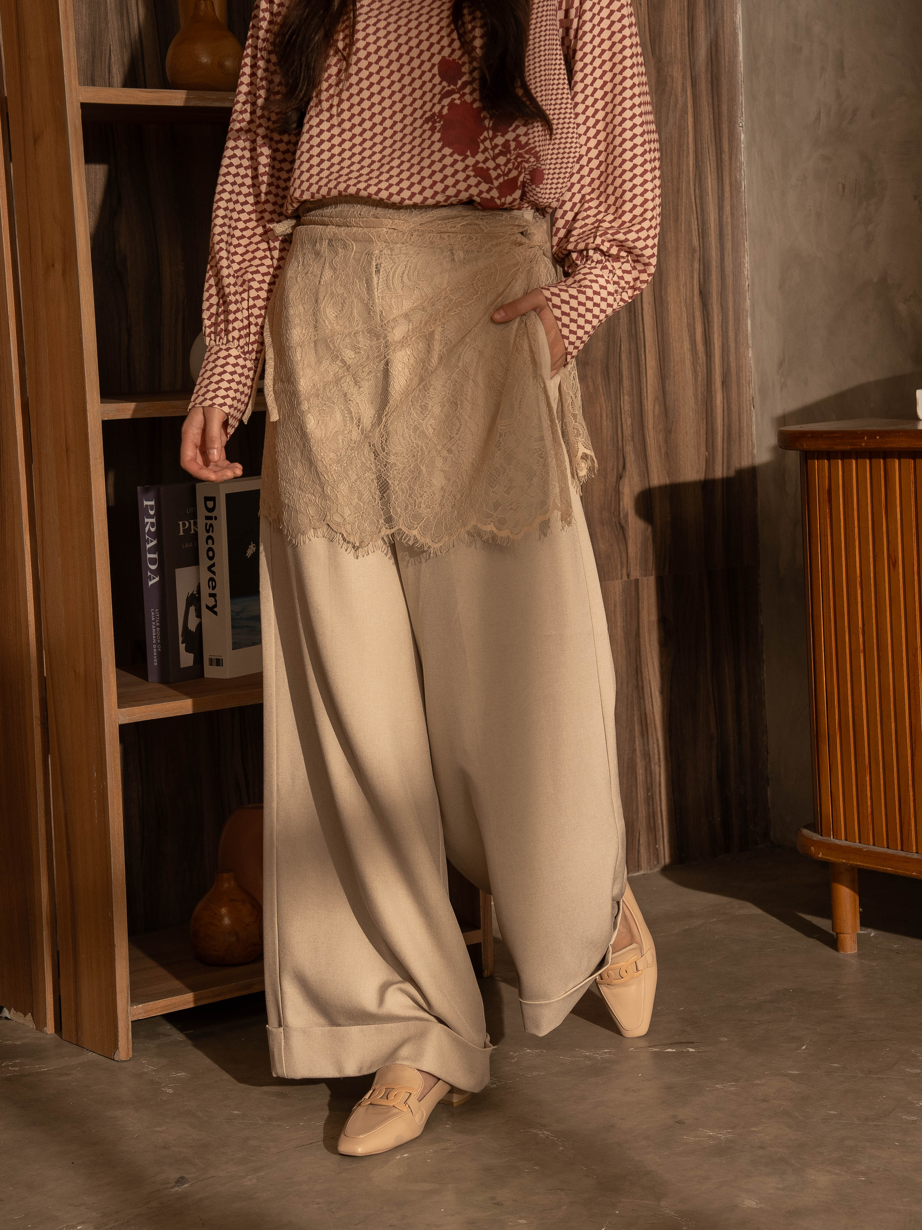 Bian Apron Lace Beige