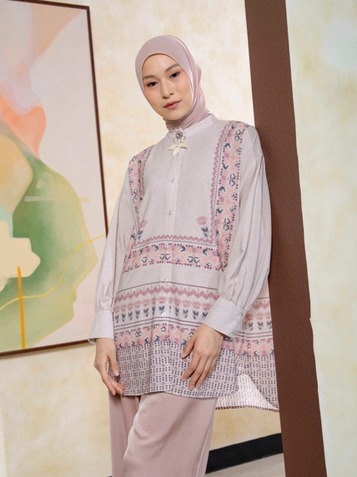 Image of Nerine Shirt Almond