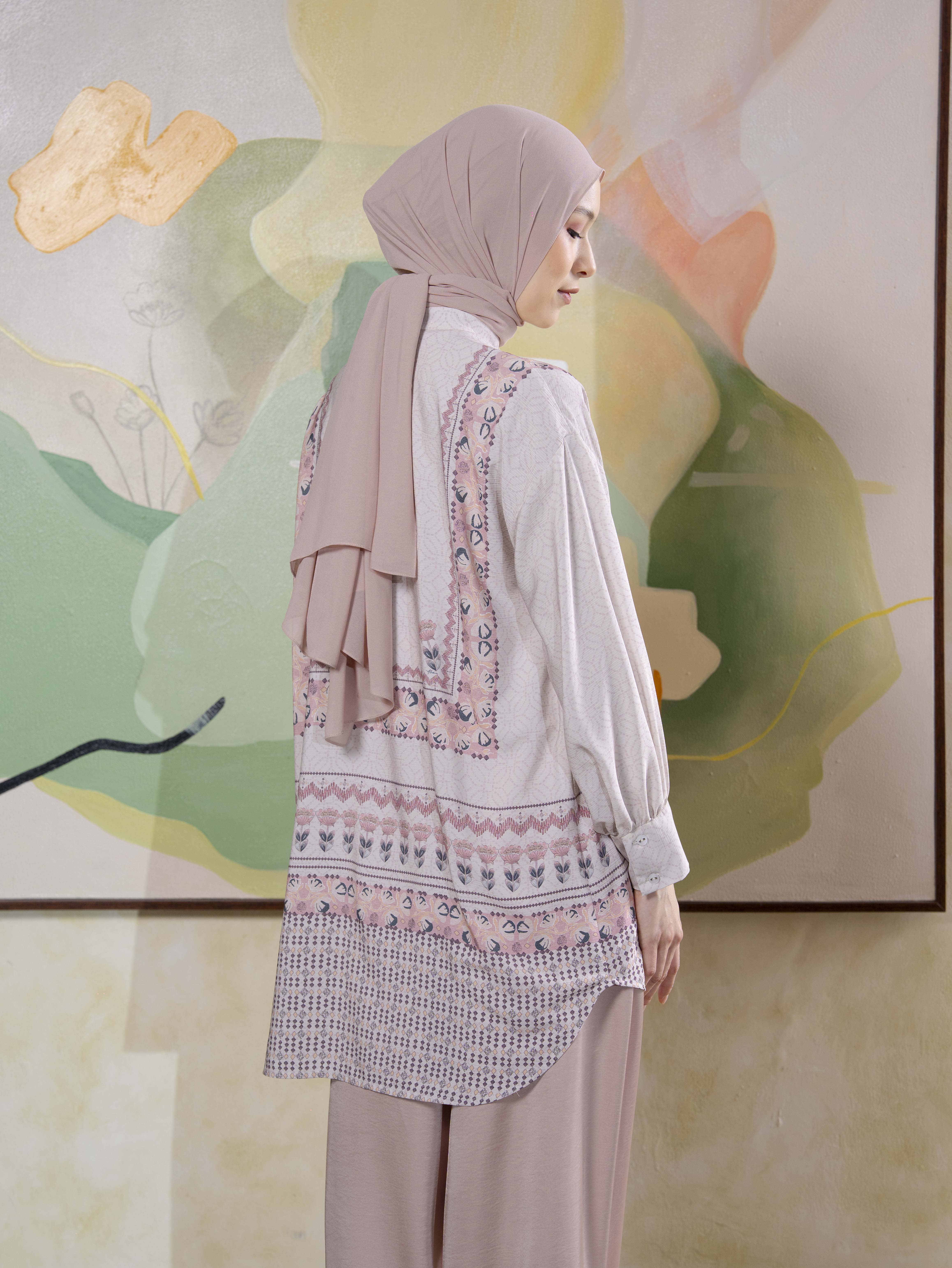 Nerine Shirt Almond