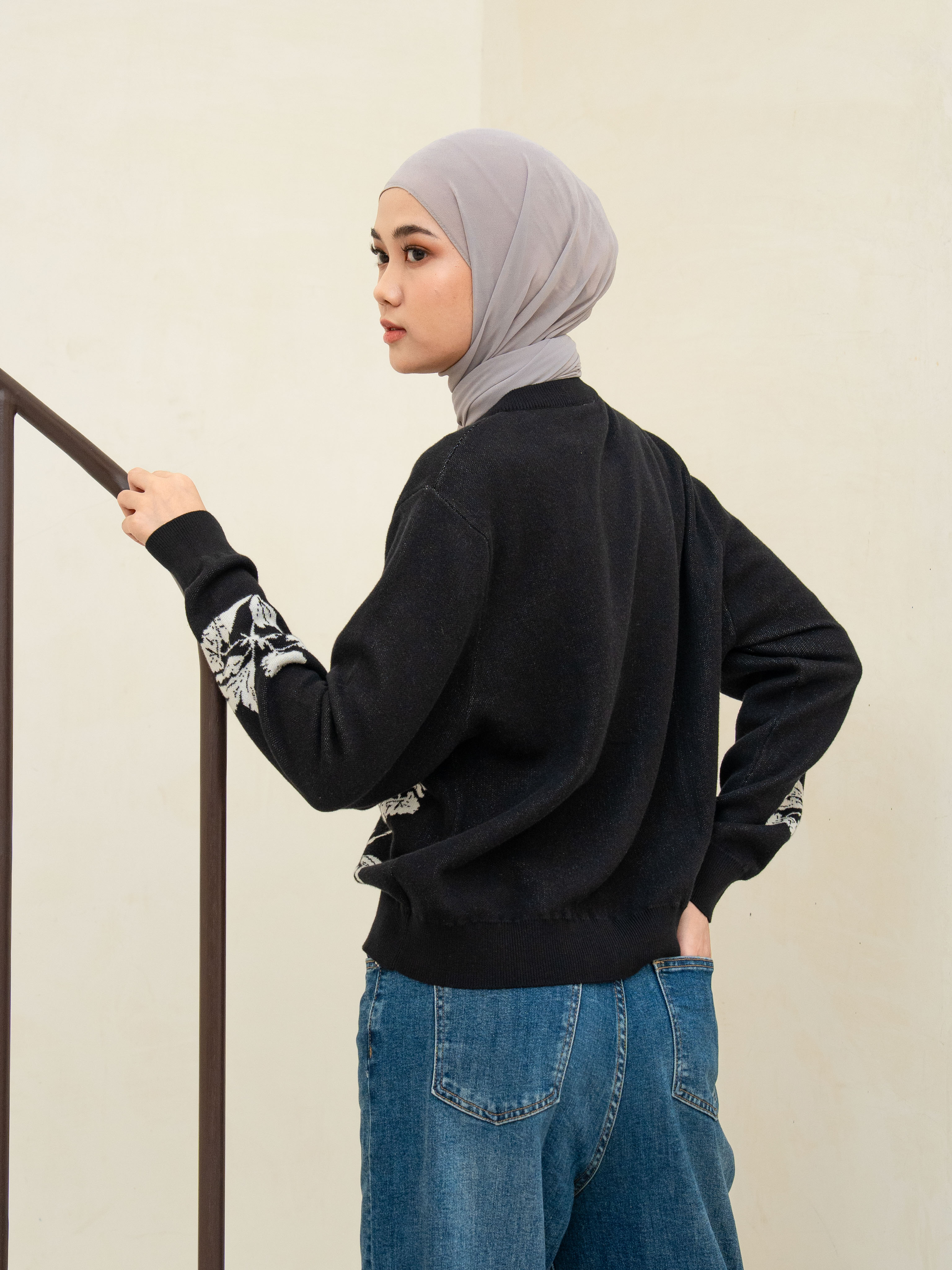 Emma Cardigan Black
