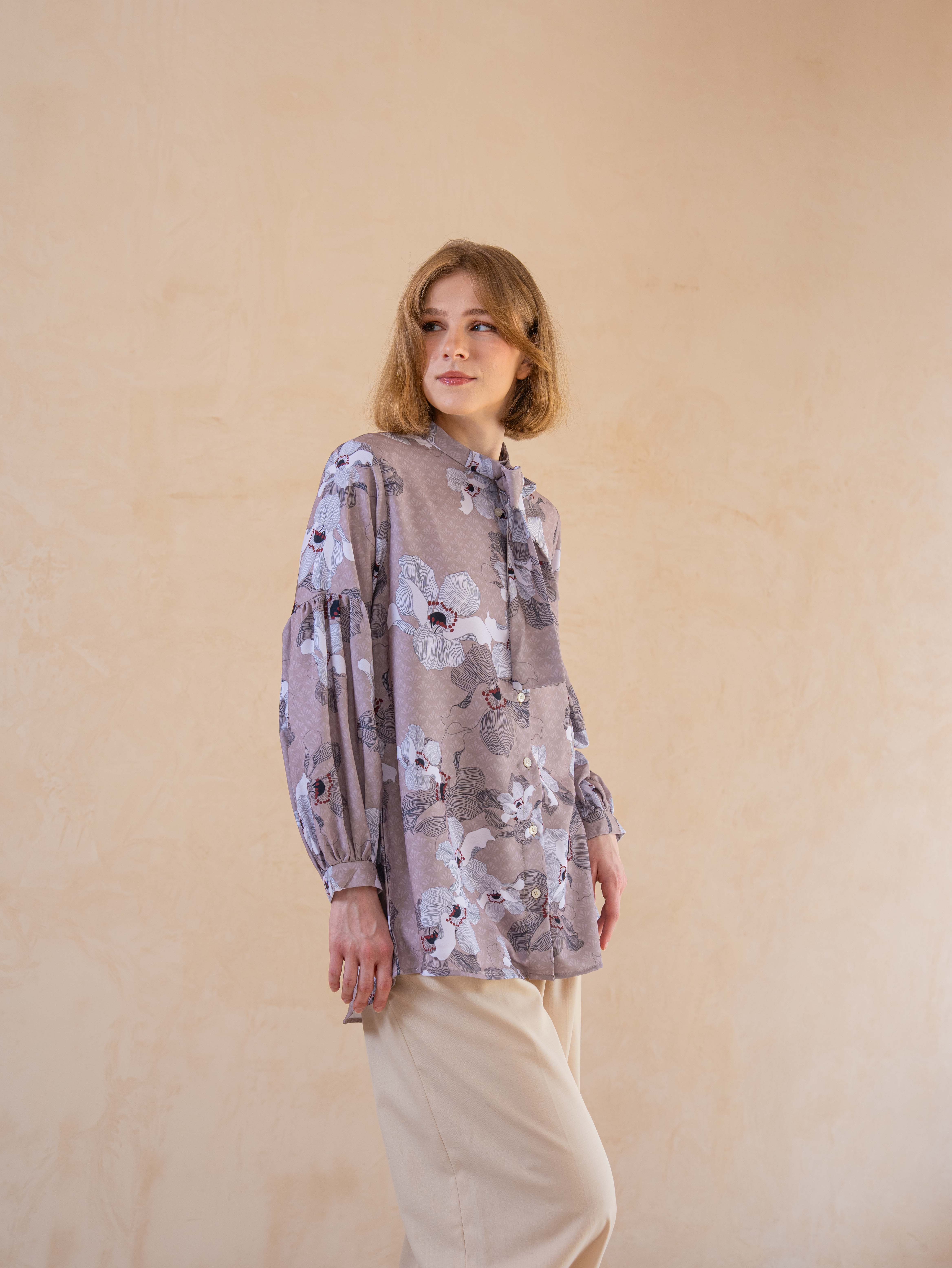 Qamila Shirt Brown