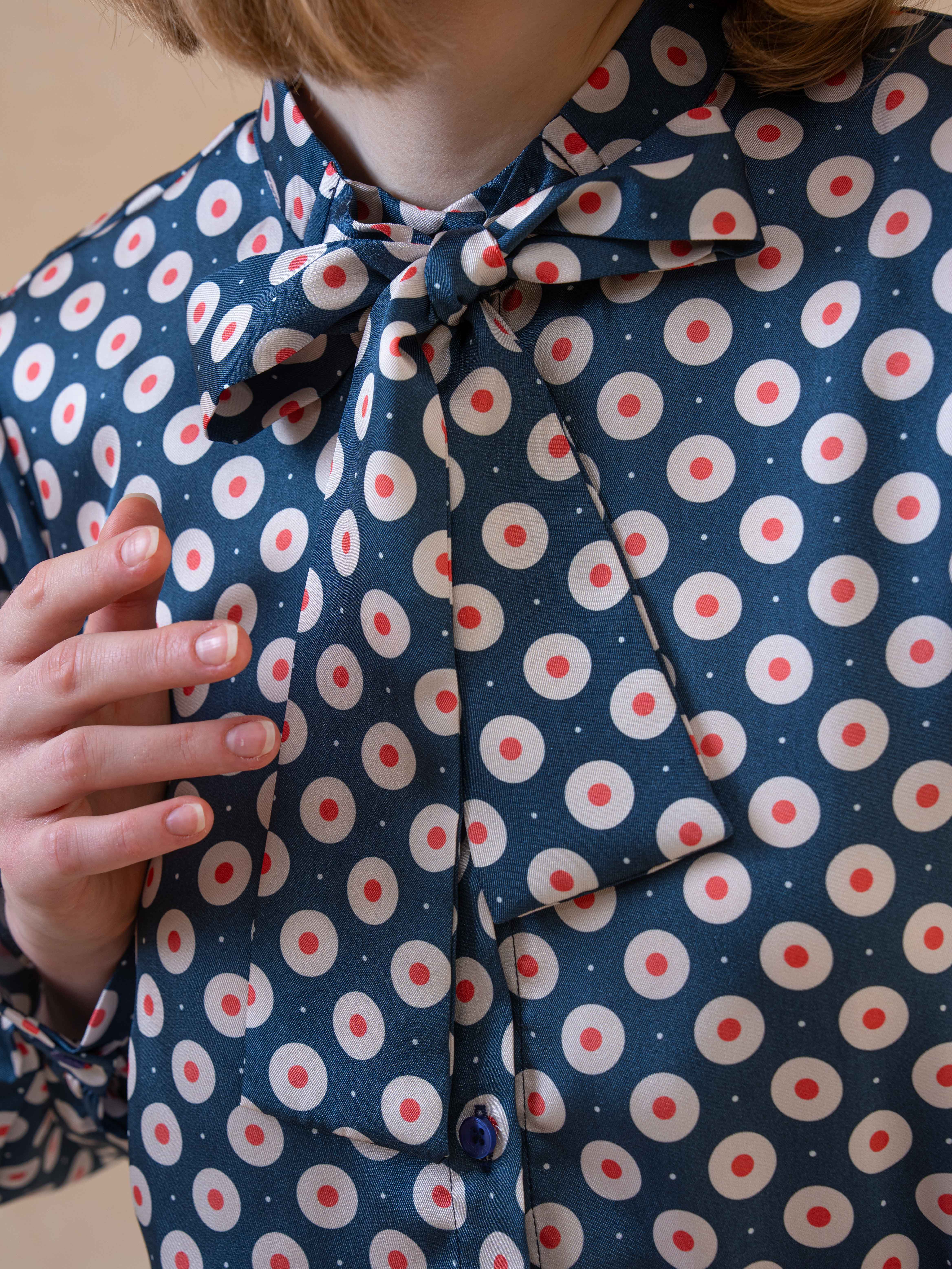 Qamila Shirt Navy