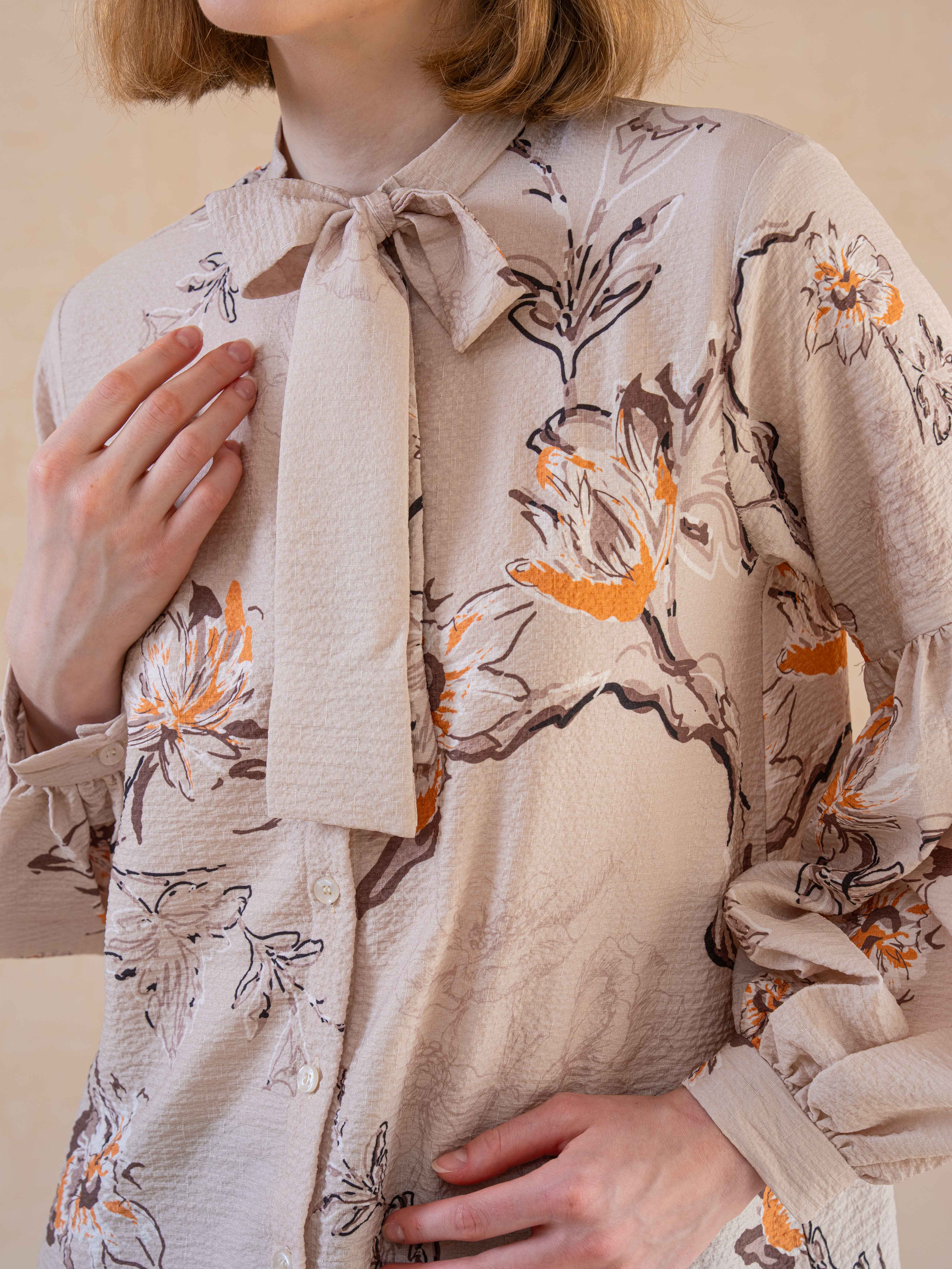 Qamila Shirt Camel