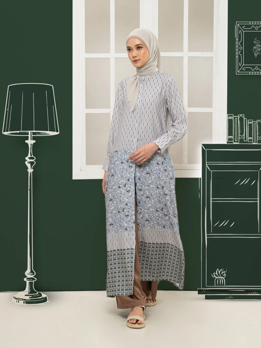 Keira Dress Blue
