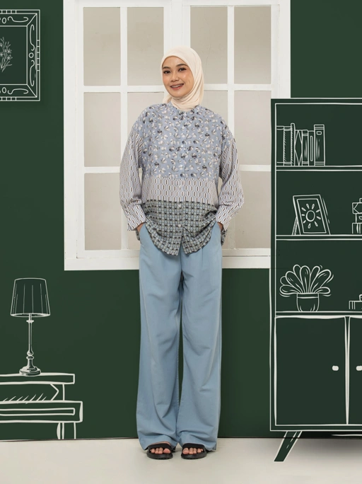 Kendra Shirt    Blue