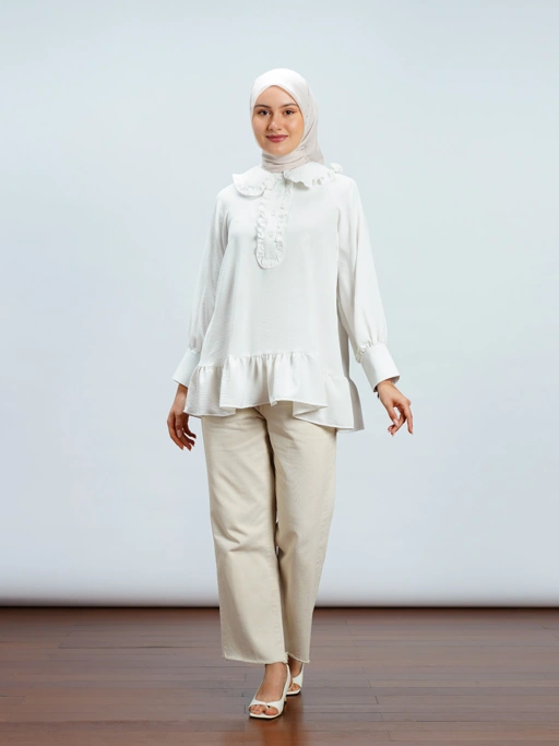 Mia Top White
