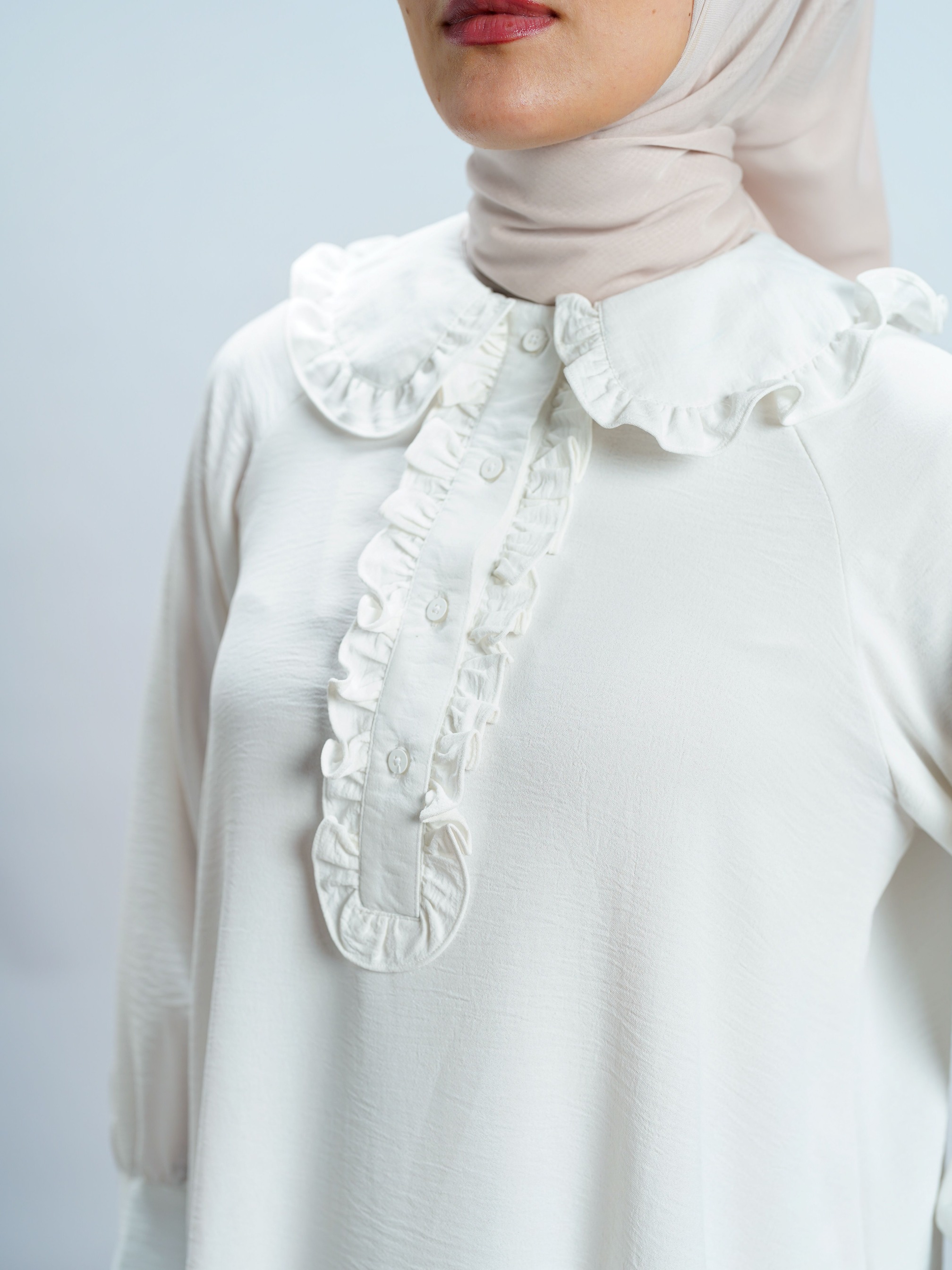 Mia Top White