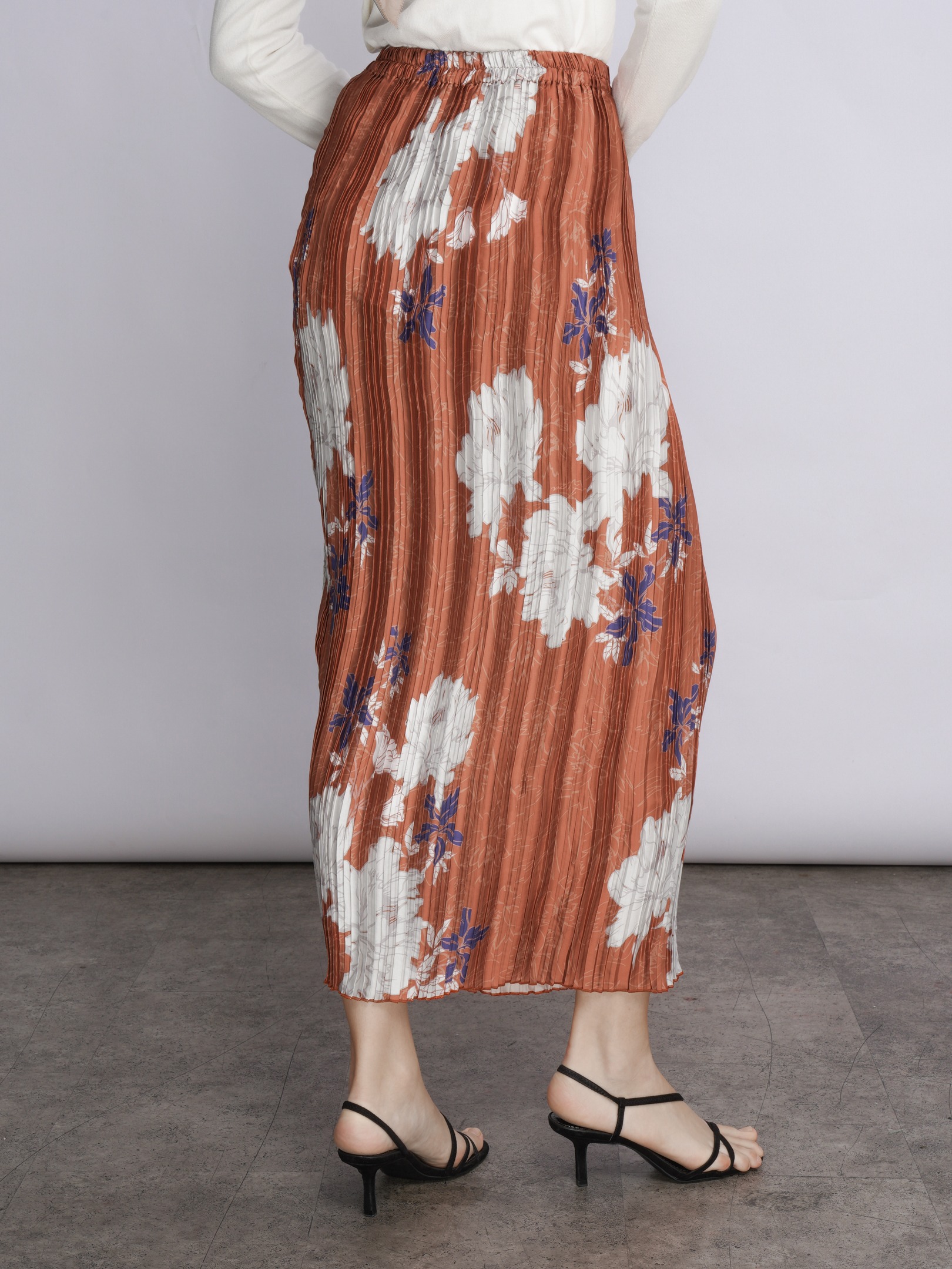 Nai Pleat Skirt Terracotta