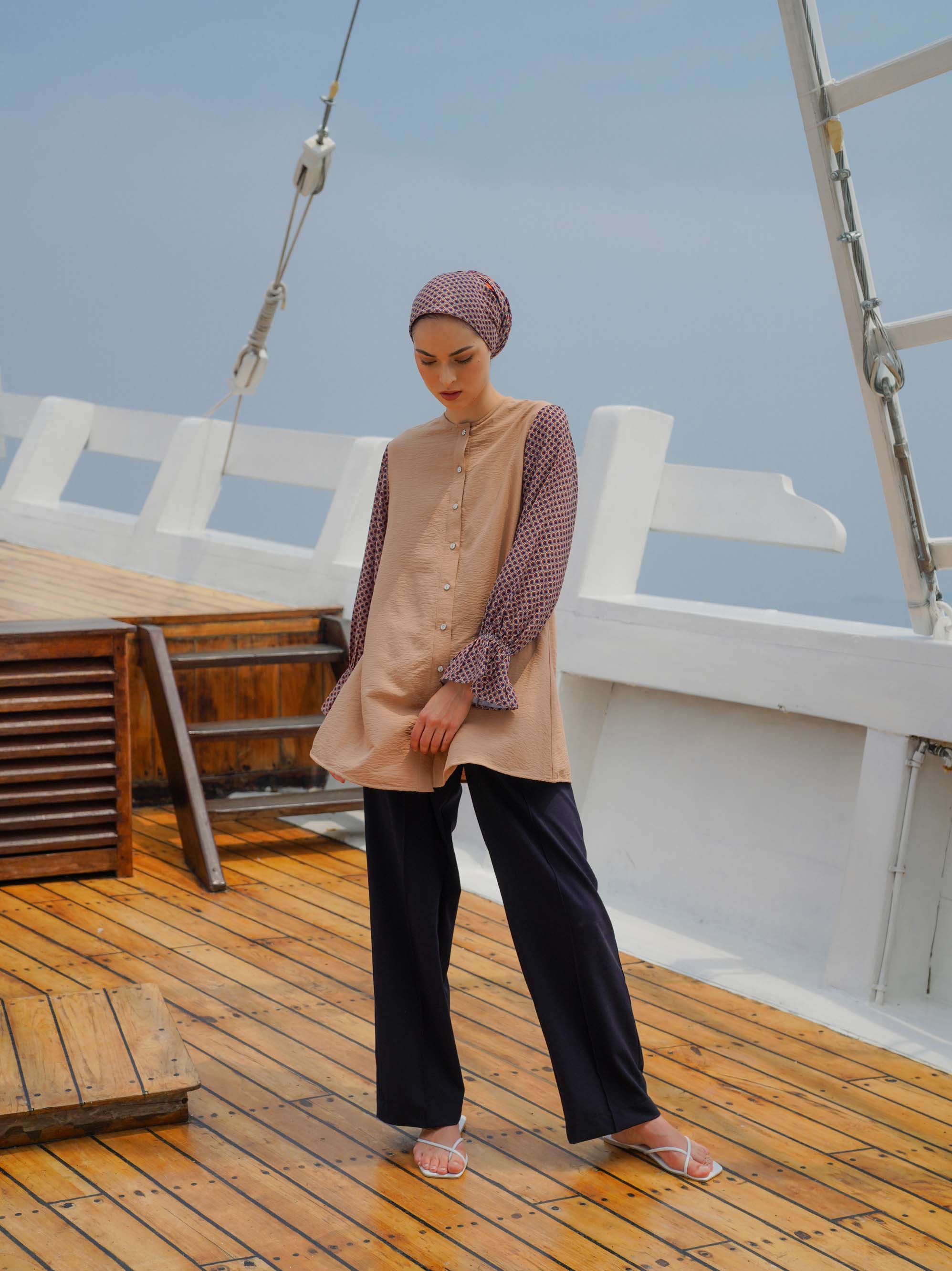 Nova Top Beige