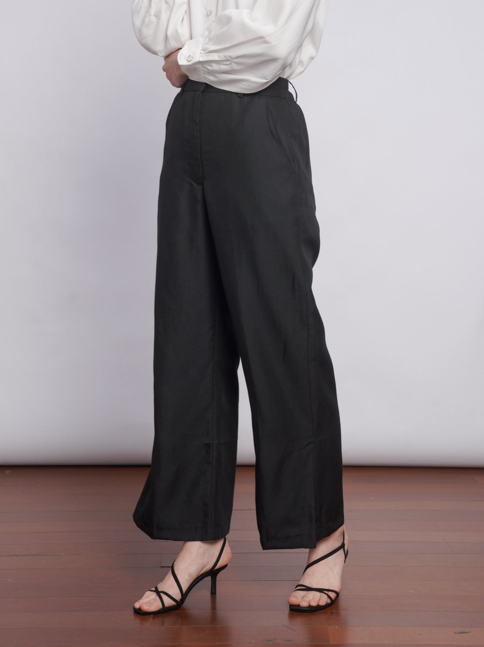 Quilla Pants Black