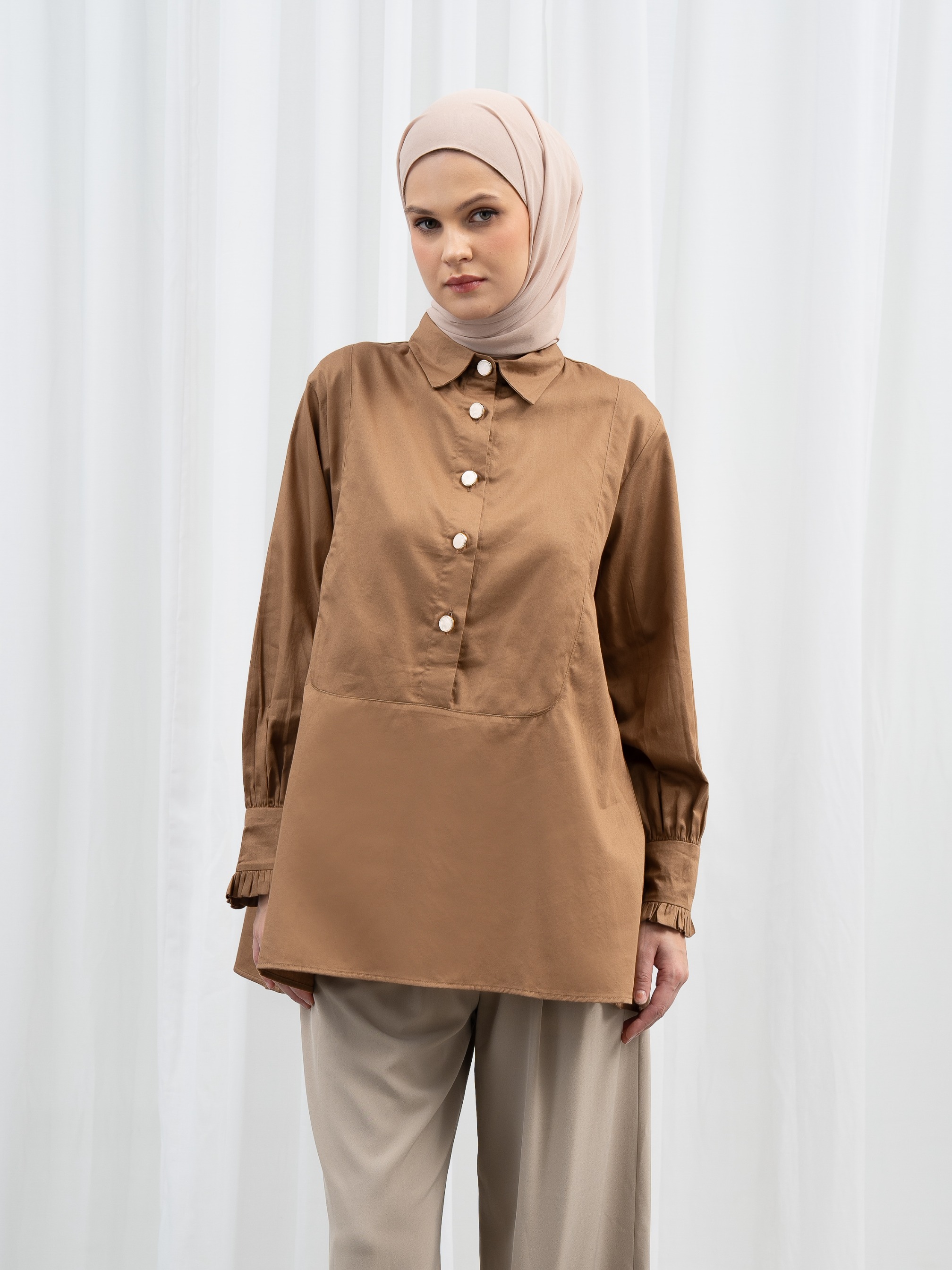 Bianca Shirt Beige