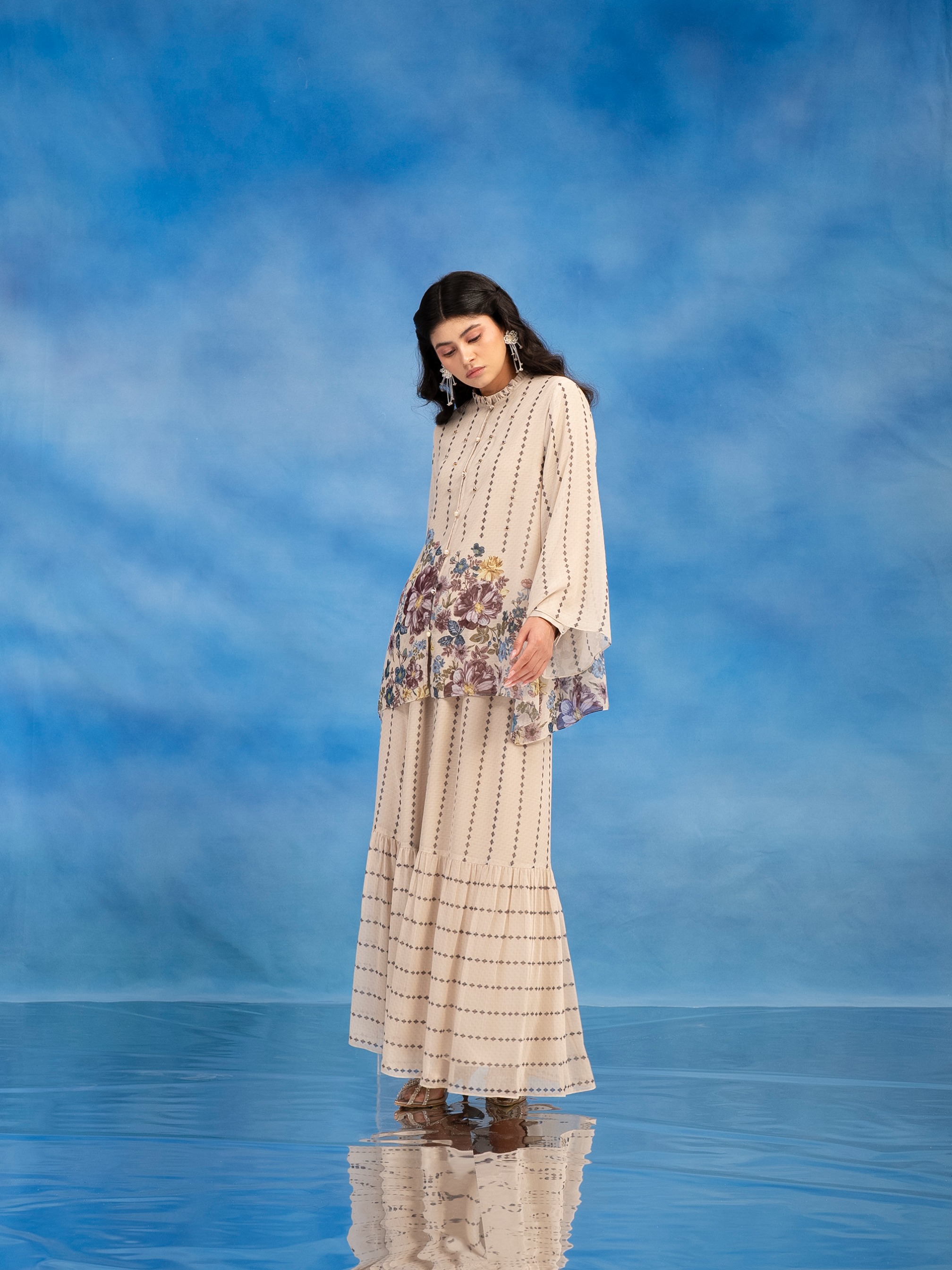 Isra Top Creme