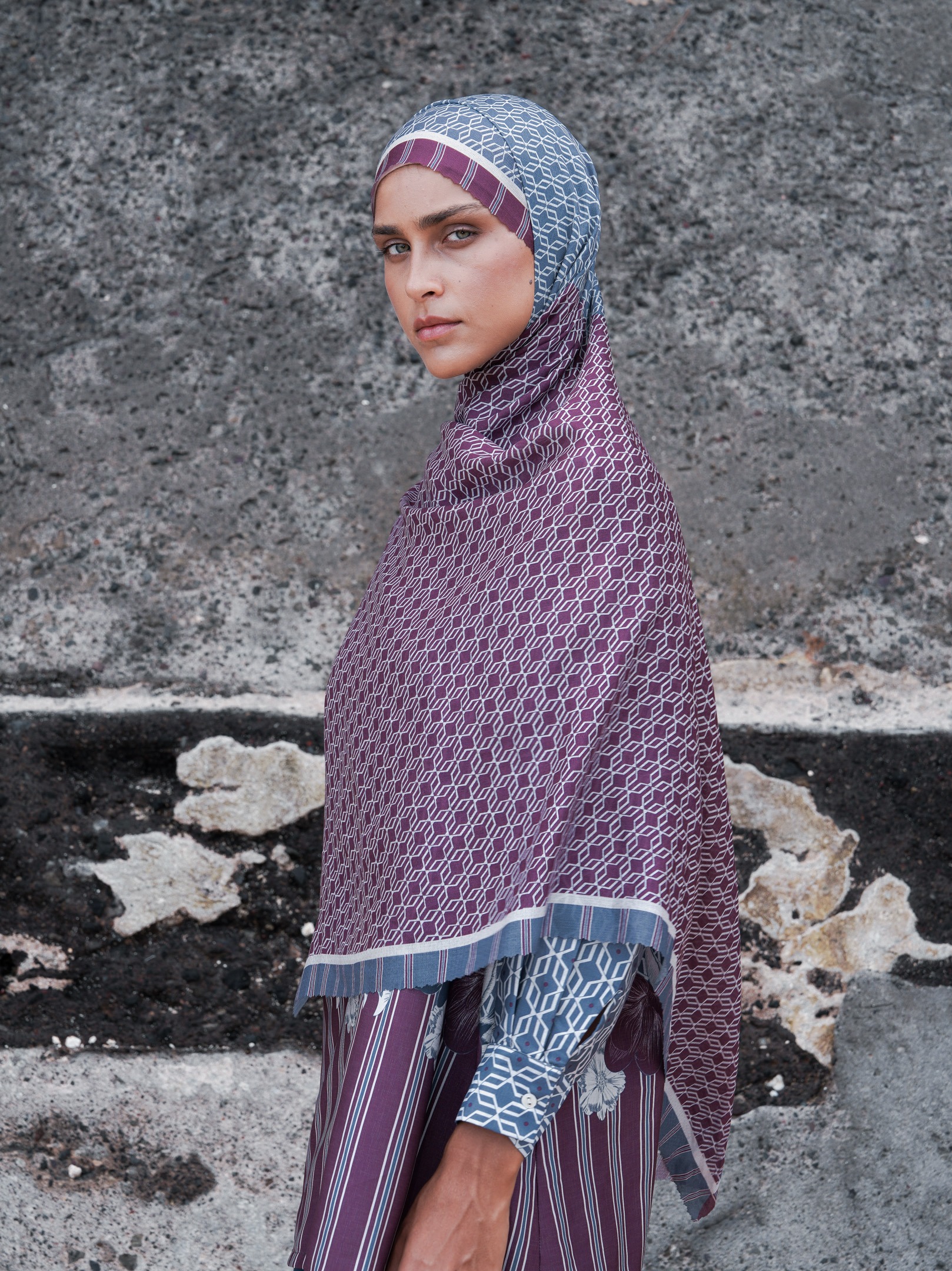 Maia Scarves Blue Denim