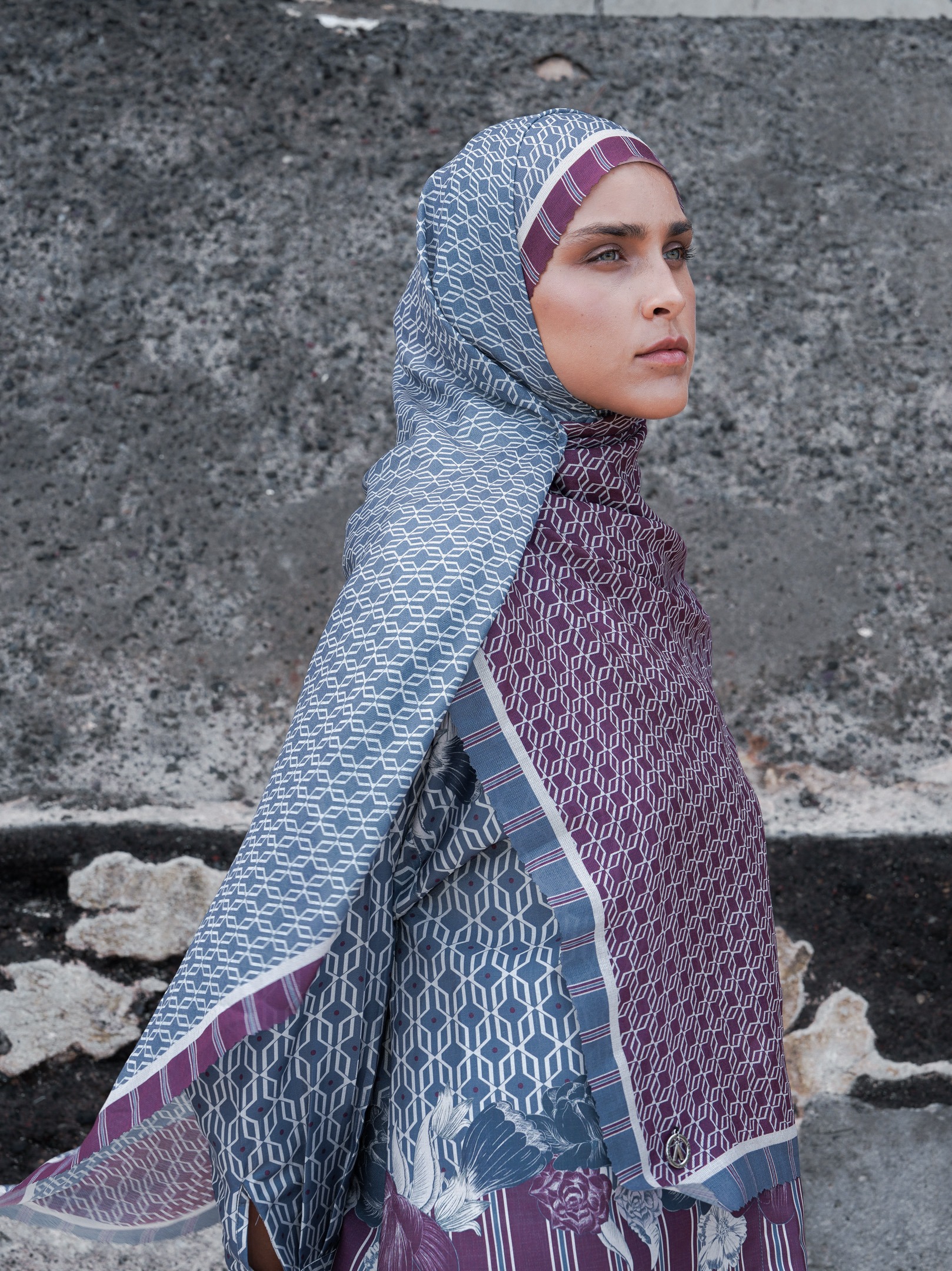 Maia Scarves Blue Denim