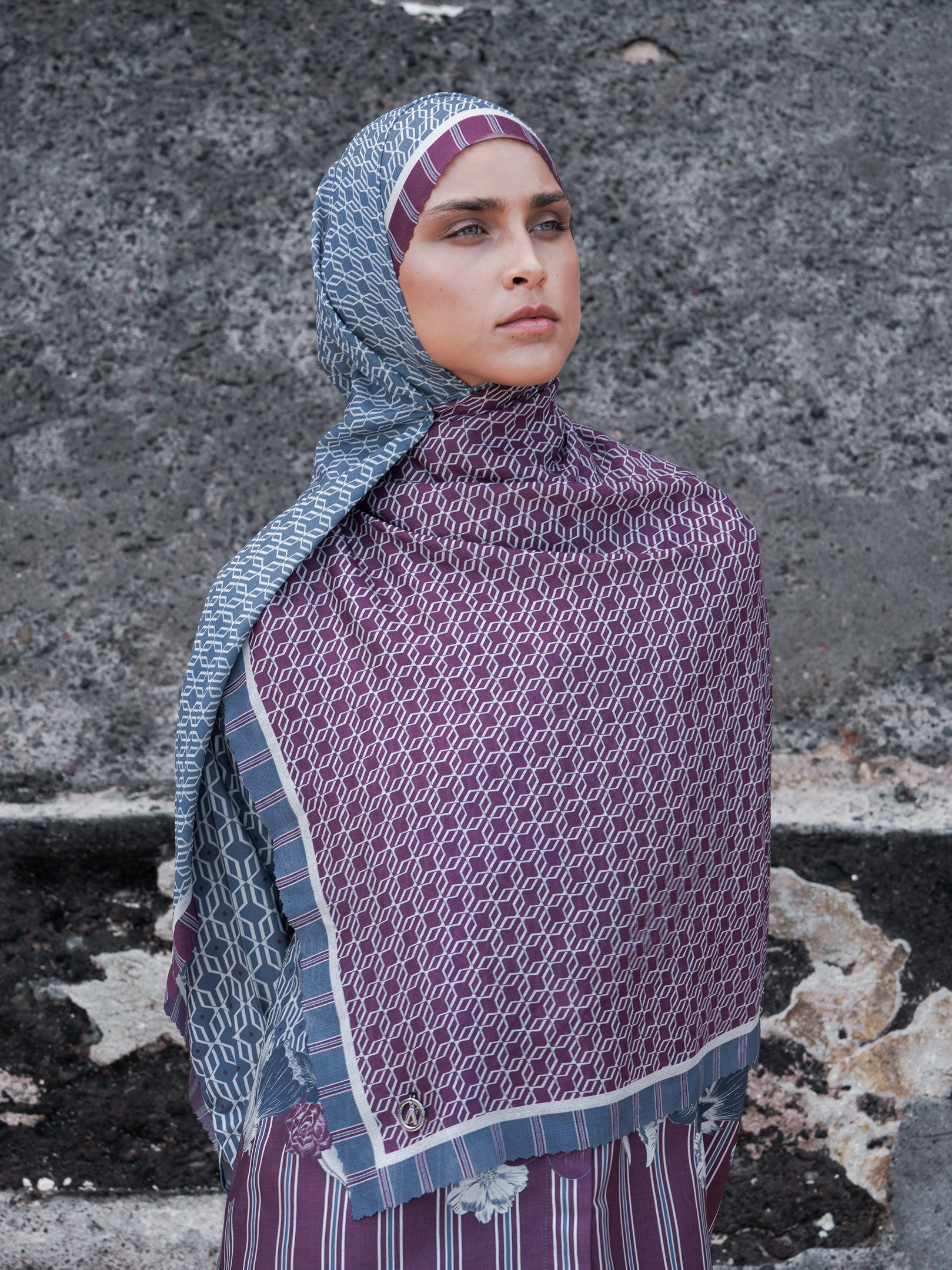 Maia Scarves Blue Denim