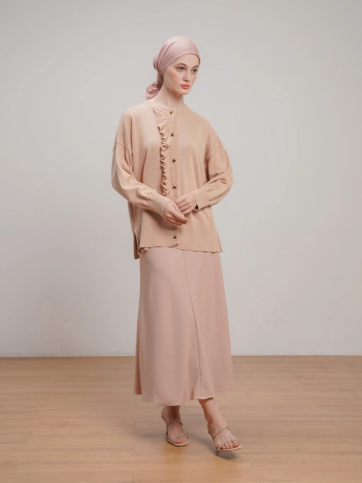 Image of Ivette Cardigan Creme