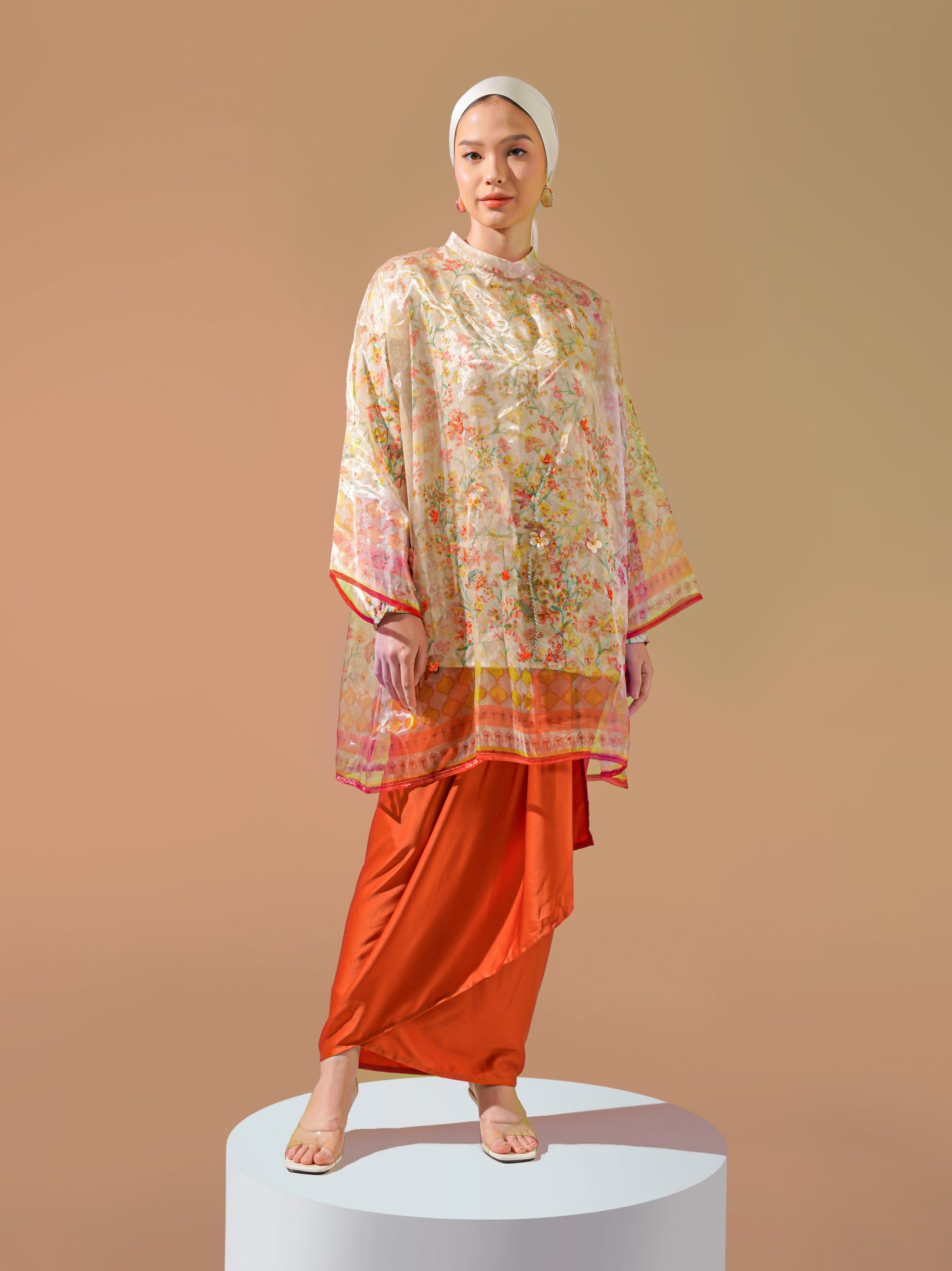 Naura Top Beige