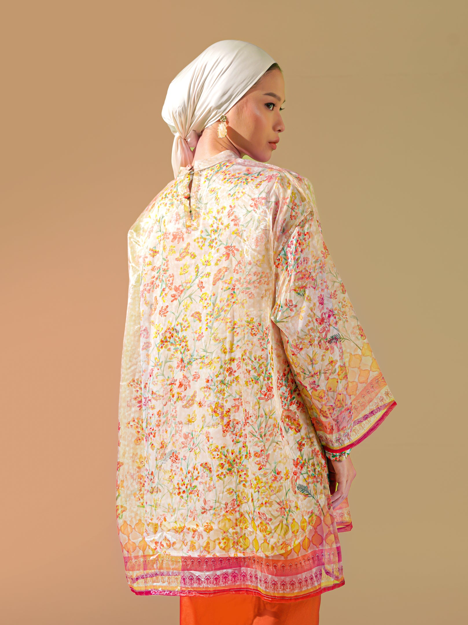 Naura Top Beige