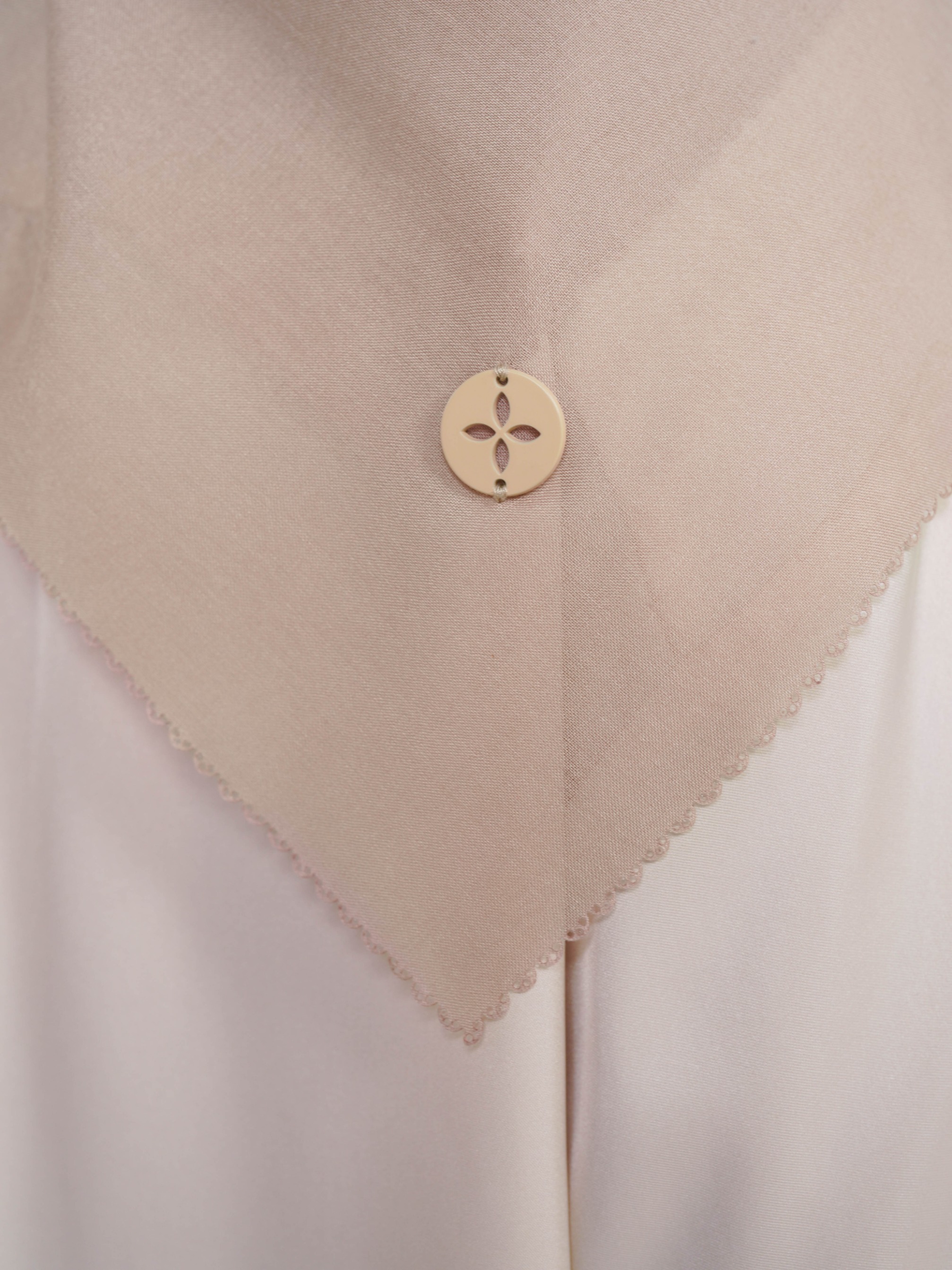 Noura Scarves Taupe