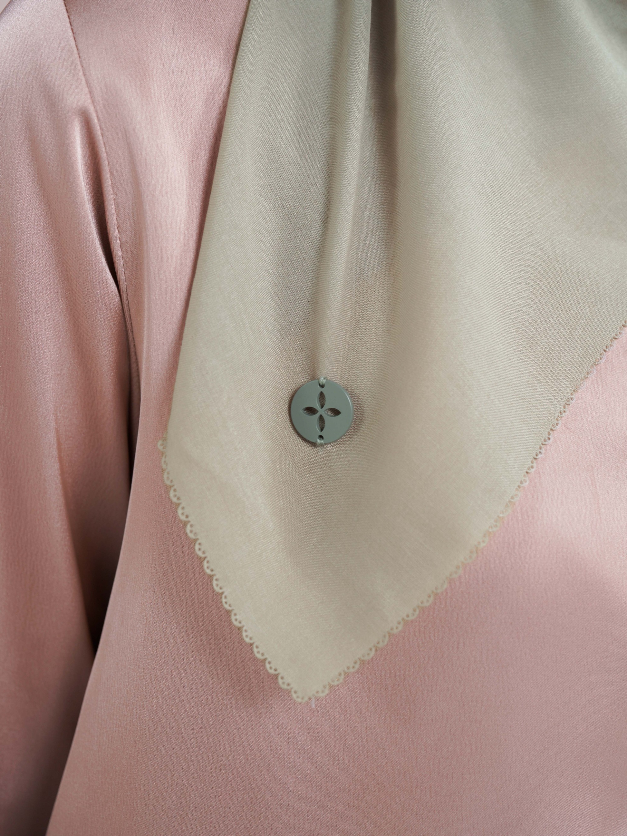 Noura Scarves Gray