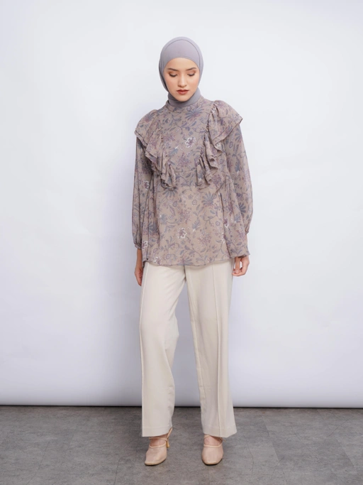 Image of Laura Top Ash Brown