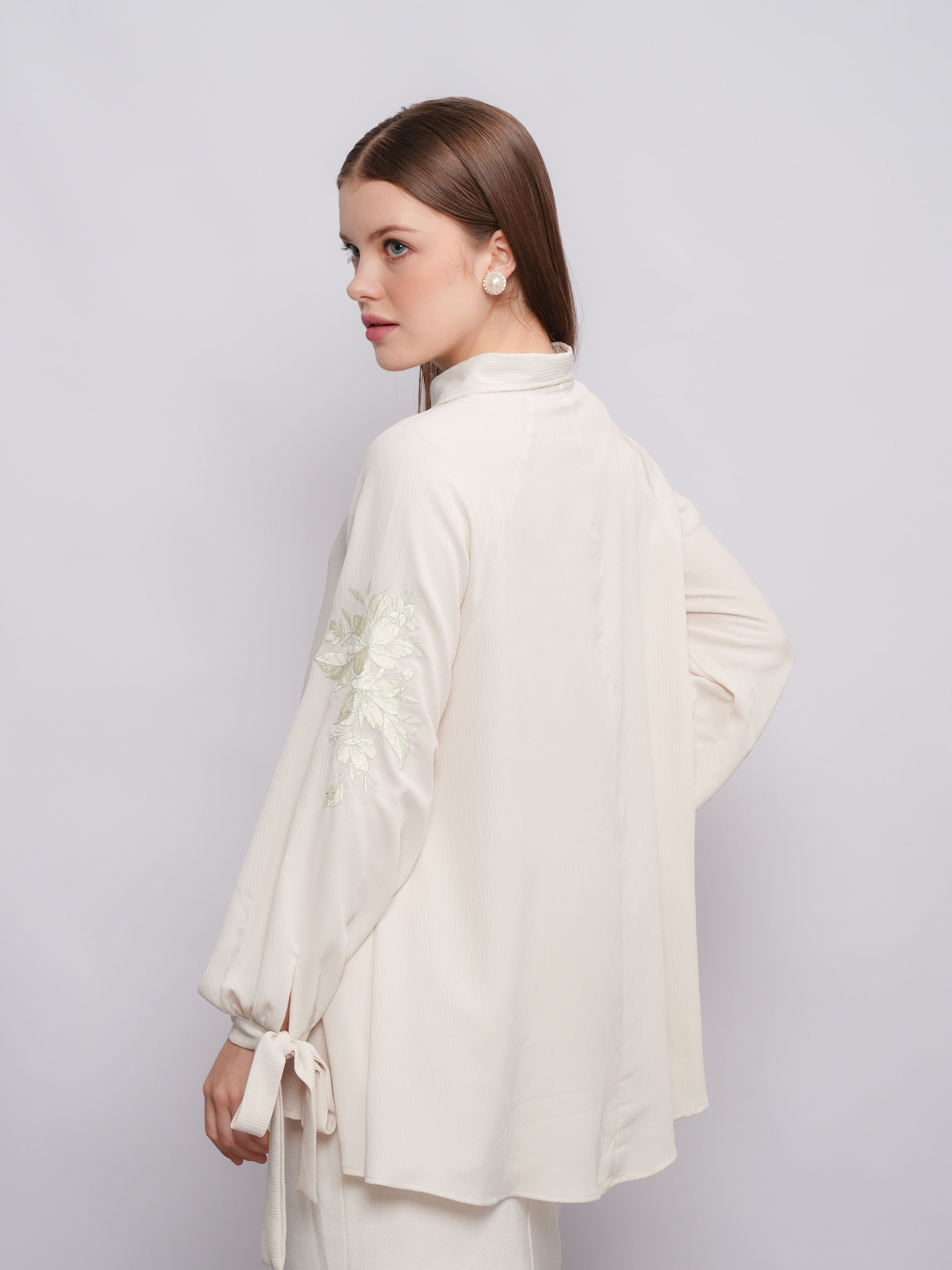 Lizzie Shirt Light Yellow