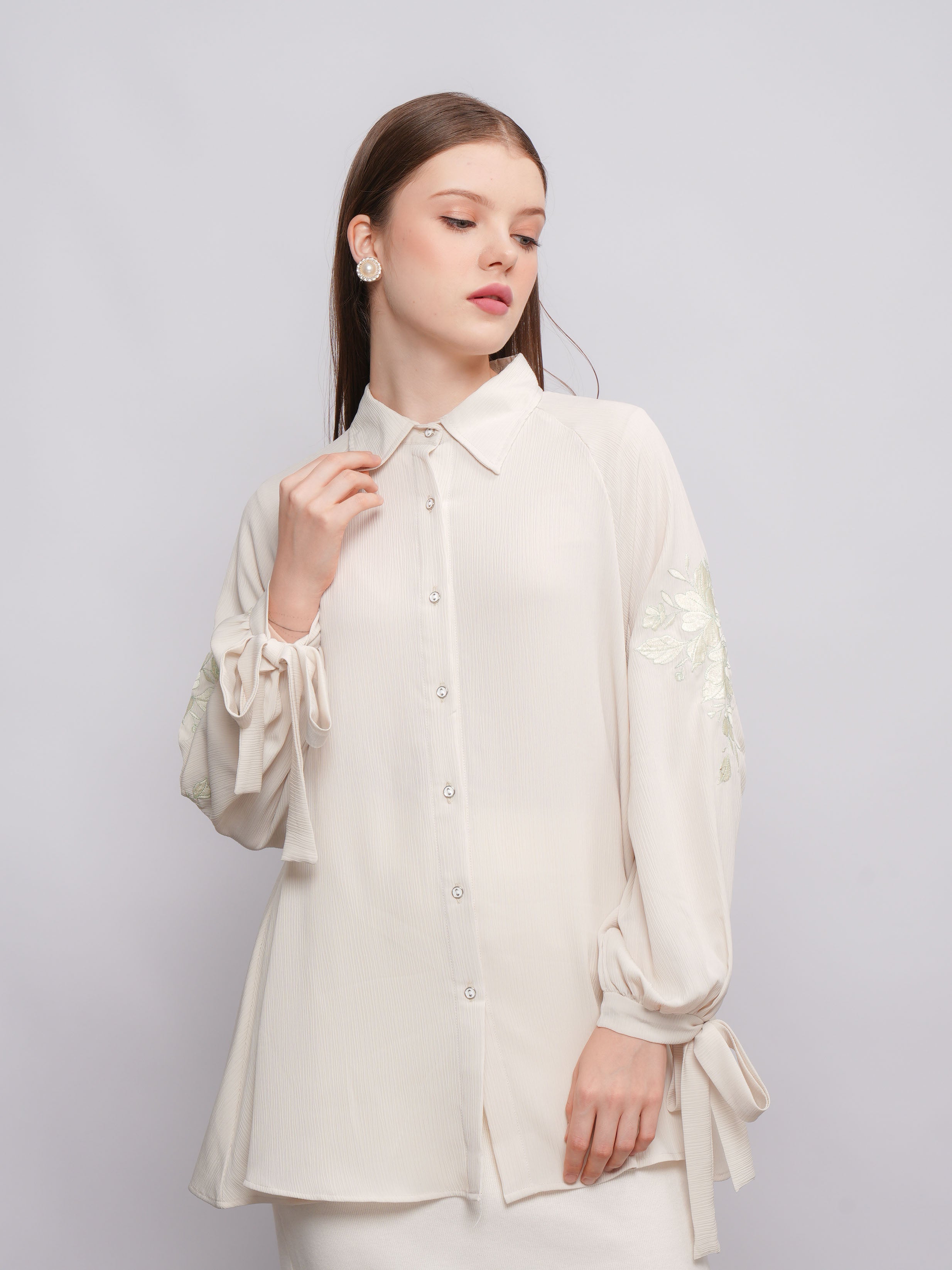 Lizzie Shirt Light Yellow