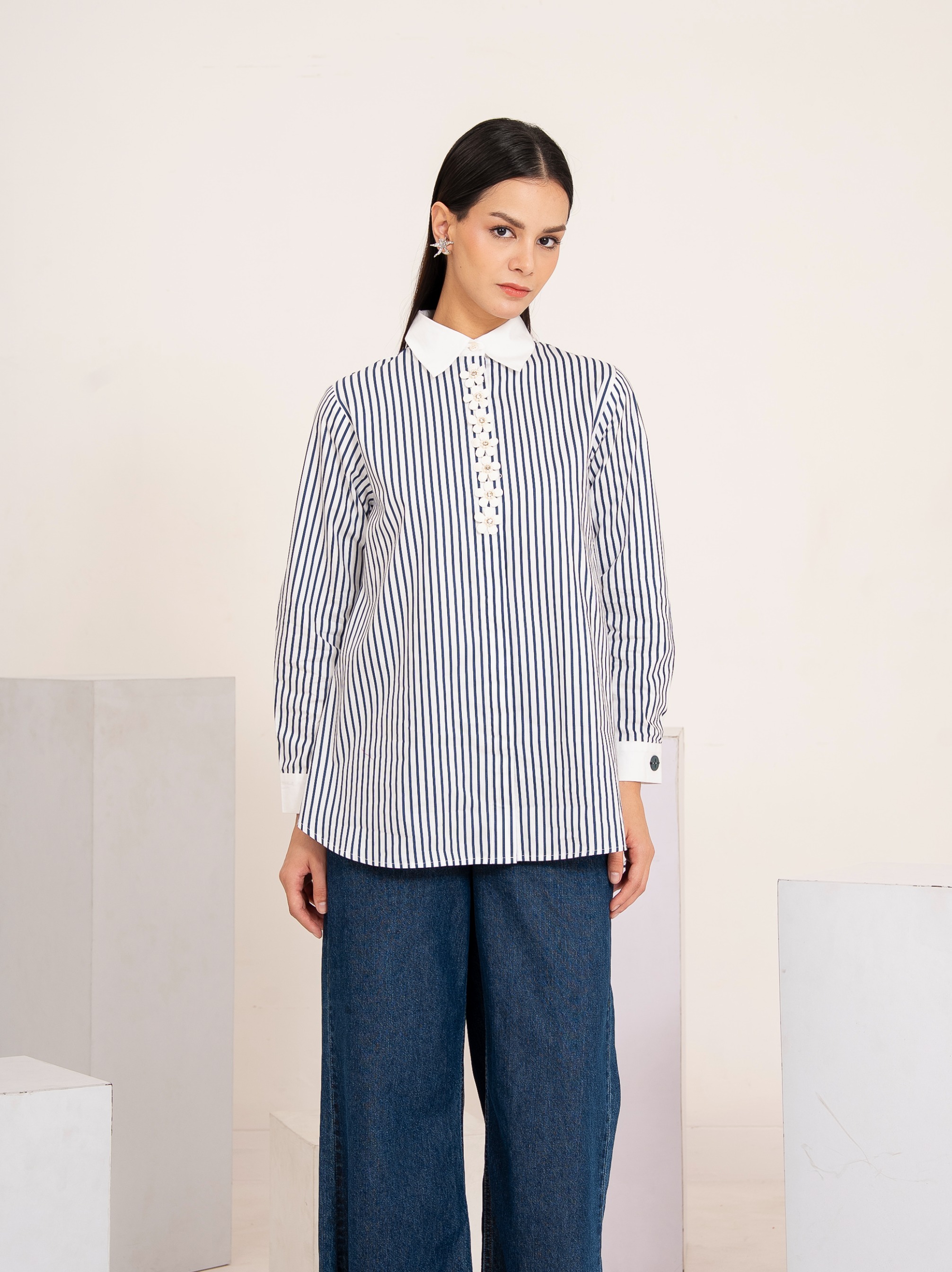 Valyn Shirt Navy