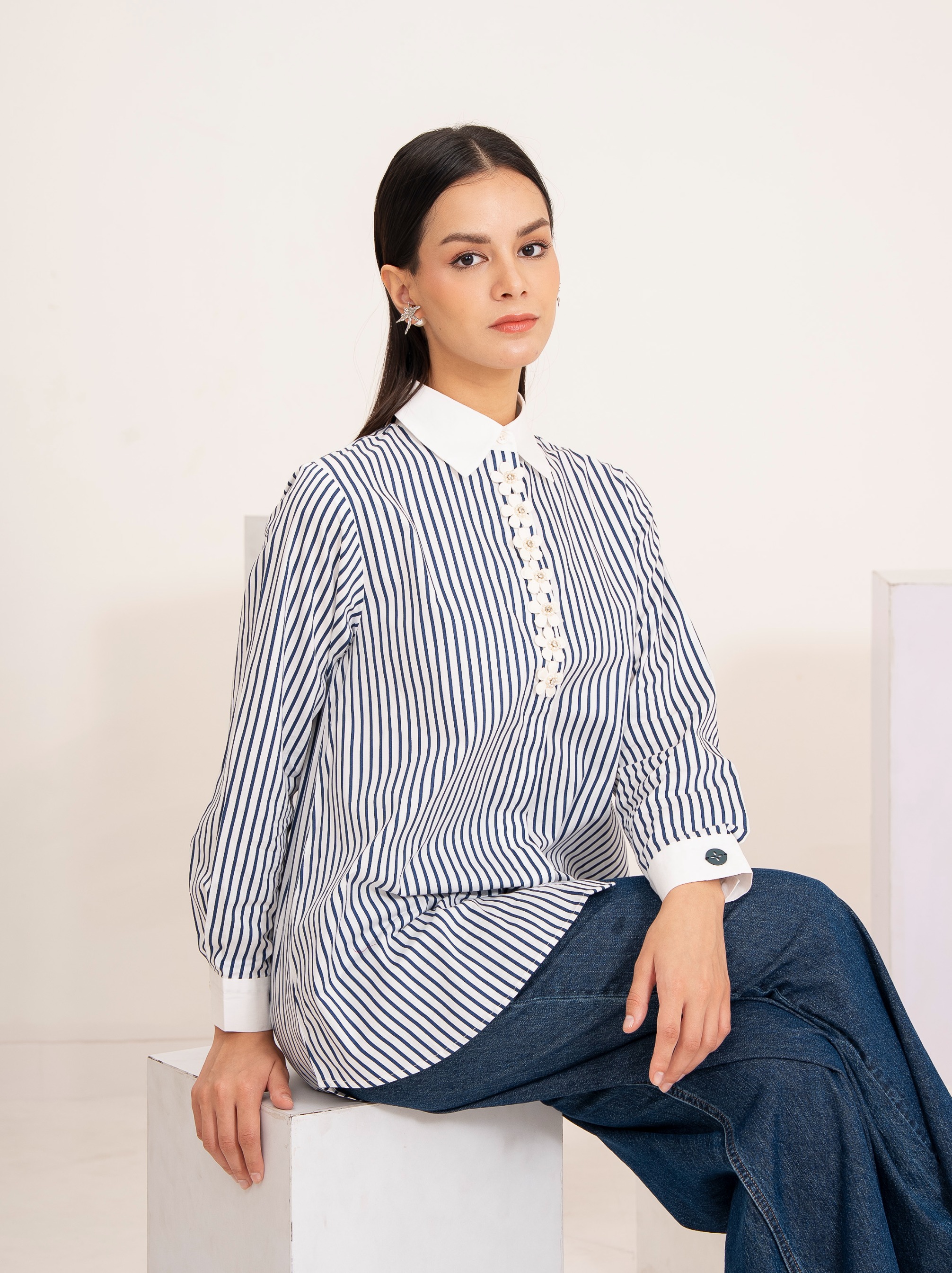 Valyn Shirt Navy