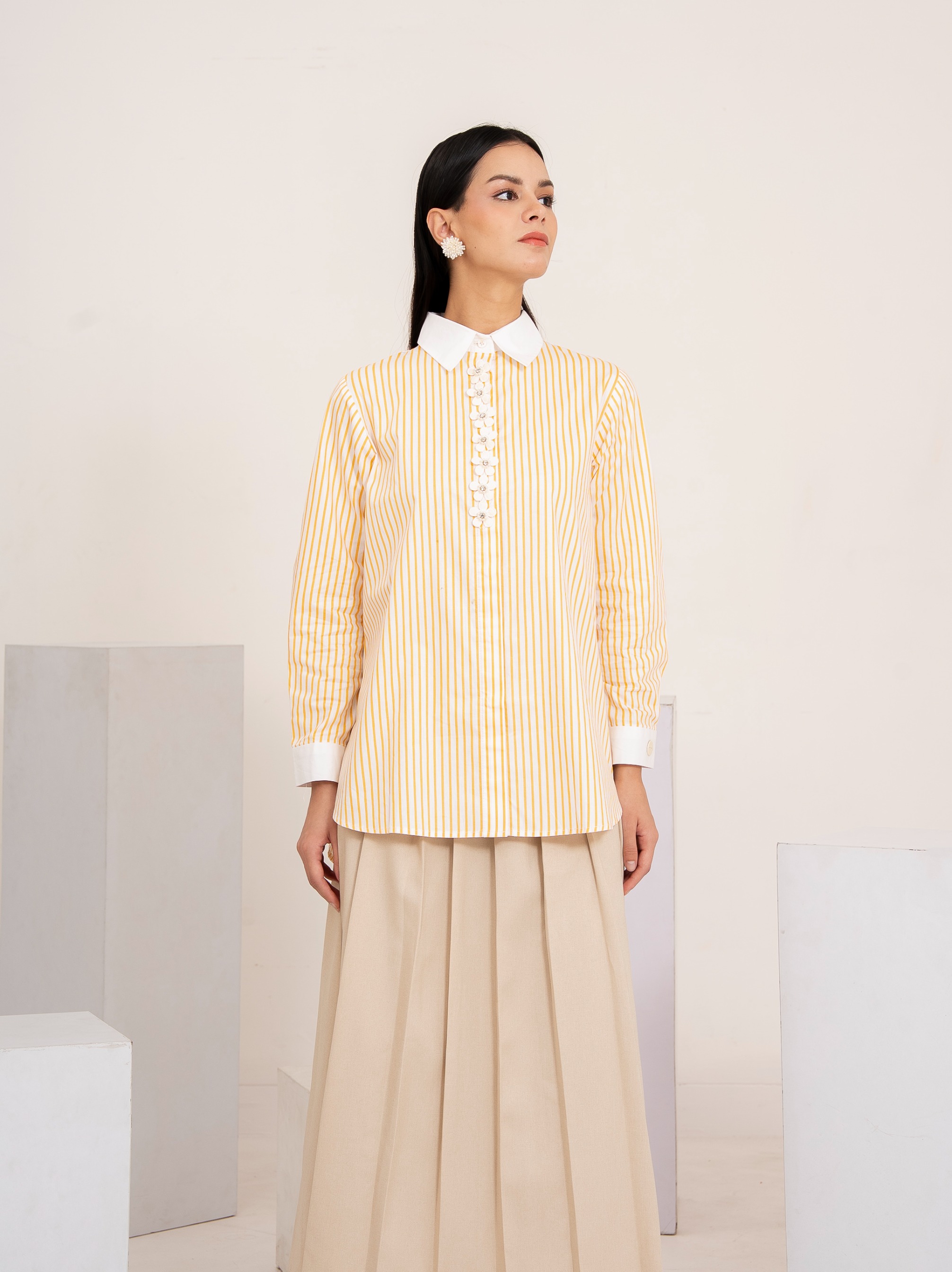 Valyn Shirt Yellow